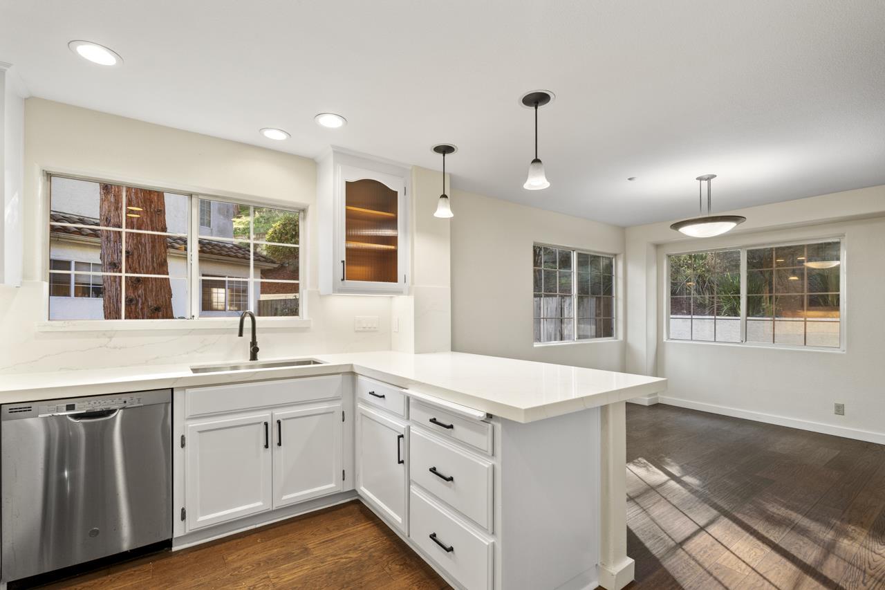 Detail Gallery Image 13 of 38 For 300 Carrera Cir, Aptos,  CA 95003 - 3 Beds | 2 Baths