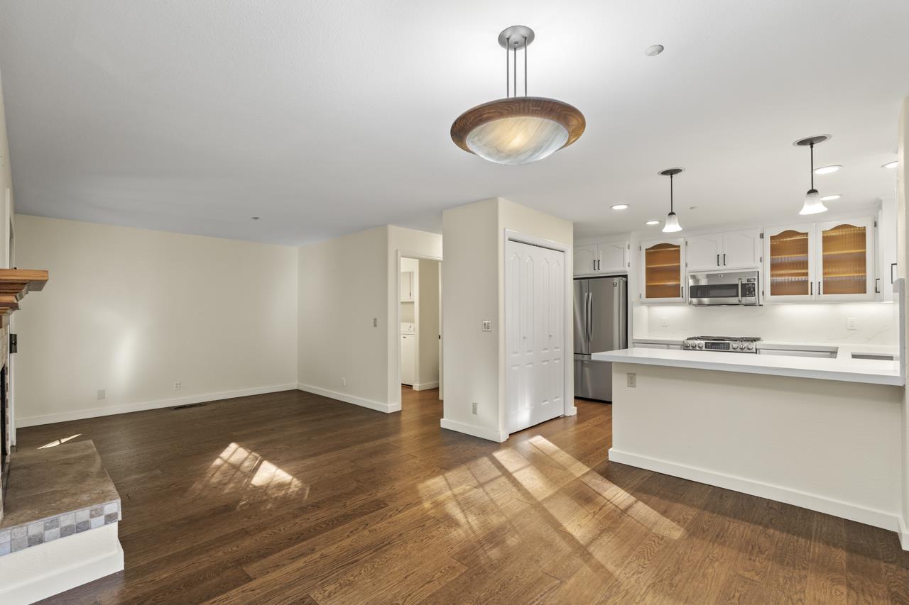 Detail Gallery Image 14 of 38 For 300 Carrera Cir, Aptos,  CA 95003 - 3 Beds | 2 Baths