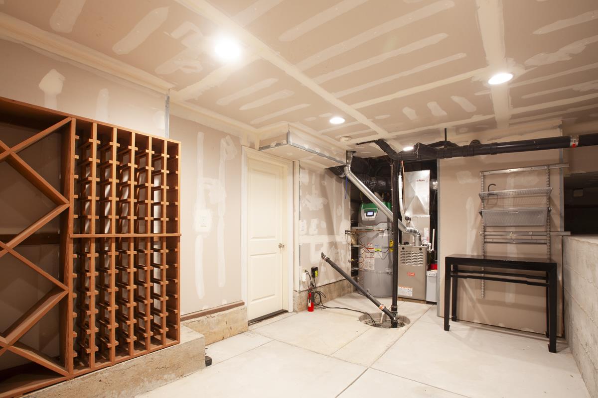 Detail Gallery Image 29 of 36 For 126 Central Ave, Los Gatos,  CA 95030 - 4 Beds | 2/1 Baths