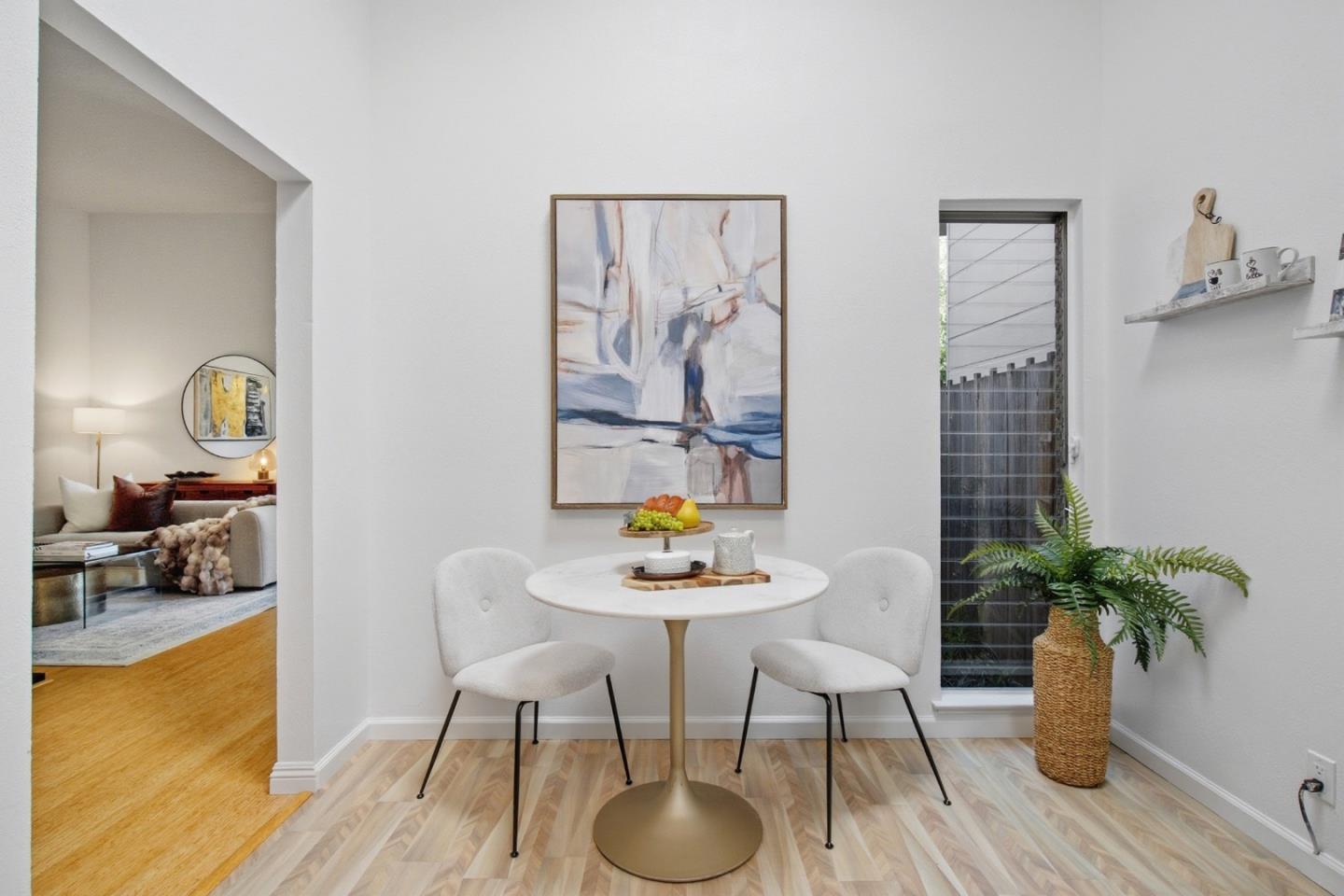 Detail Gallery Image 16 of 34 For 501 W Fox Ct, Redwood City,  CA 94061 - 2 Beds | 2 Baths