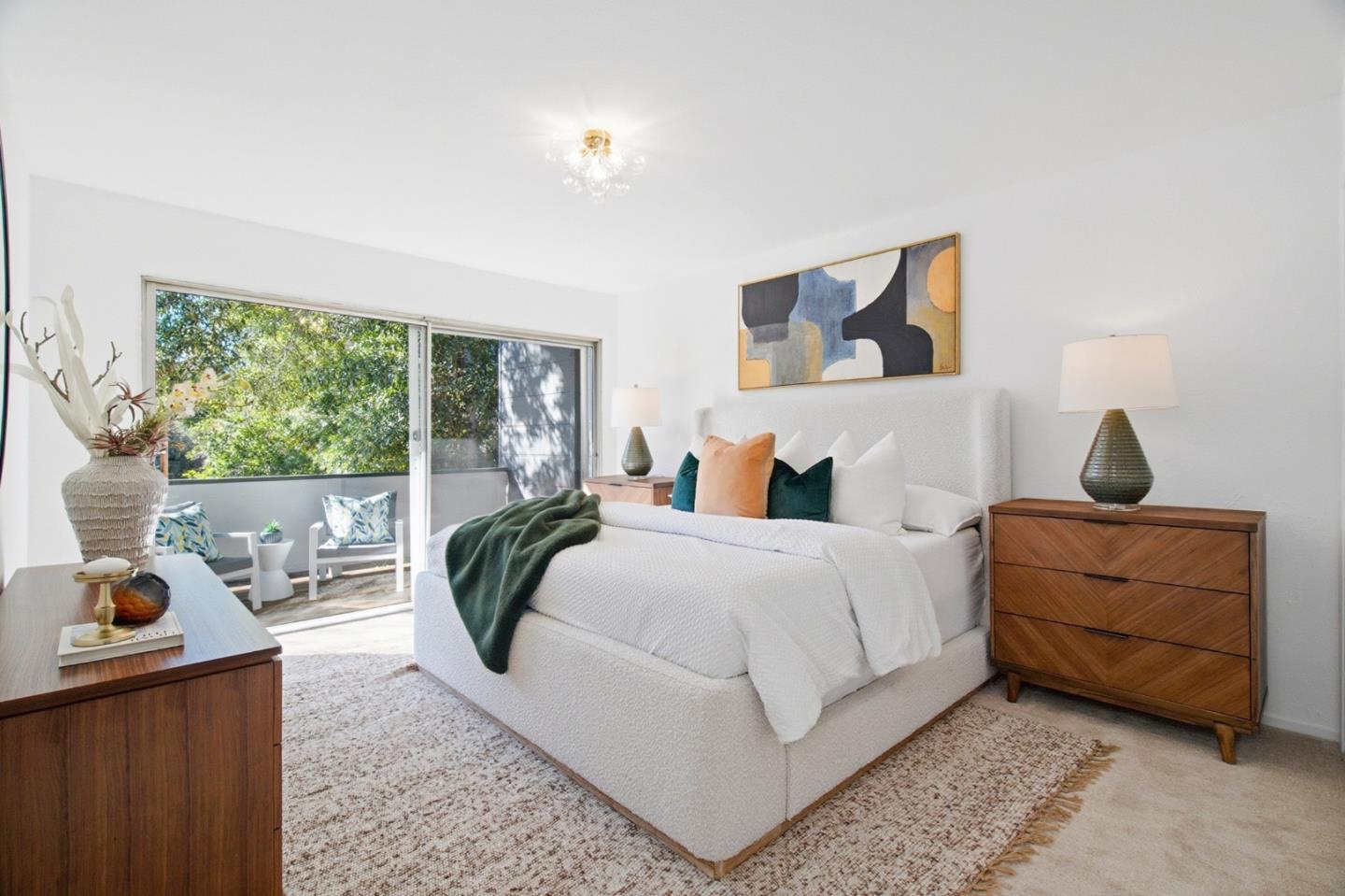 Detail Gallery Image 20 of 34 For 501 W Fox Ct, Redwood City,  CA 94061 - 2 Beds | 2 Baths