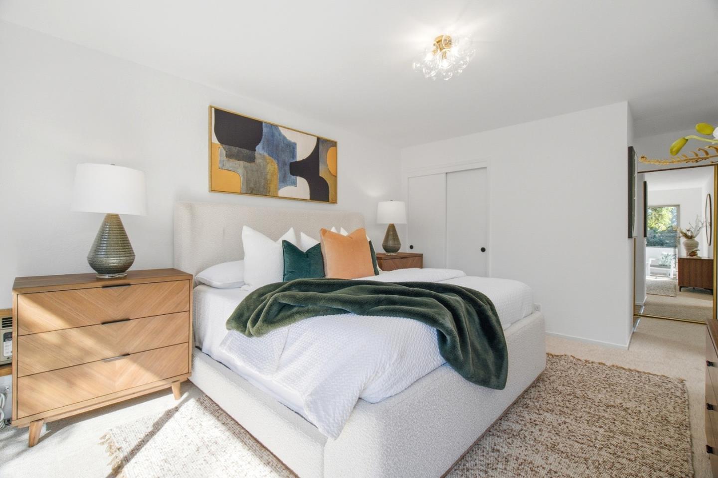 Detail Gallery Image 21 of 34 For 501 W Fox Ct, Redwood City,  CA 94061 - 2 Beds | 2 Baths