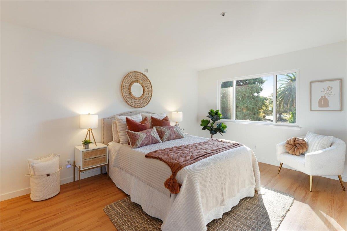 Detail Gallery Image 22 of 49 For 2200 Pelican Crst, Santa Cruz,  CA 95062 - 4 Beds | 2/1 Baths