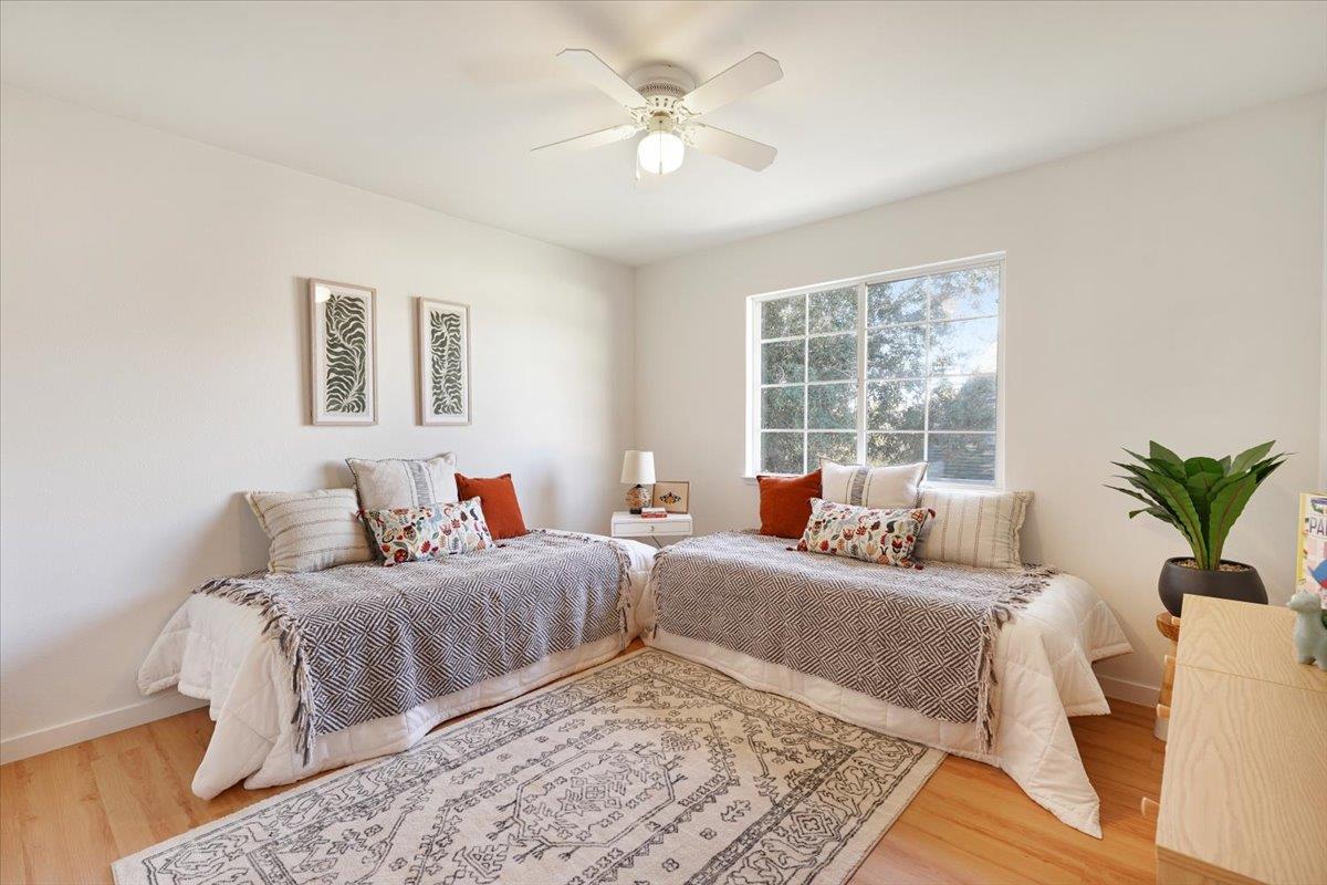 Detail Gallery Image 30 of 49 For 2200 Pelican Crst, Santa Cruz,  CA 95062 - 4 Beds | 2/1 Baths