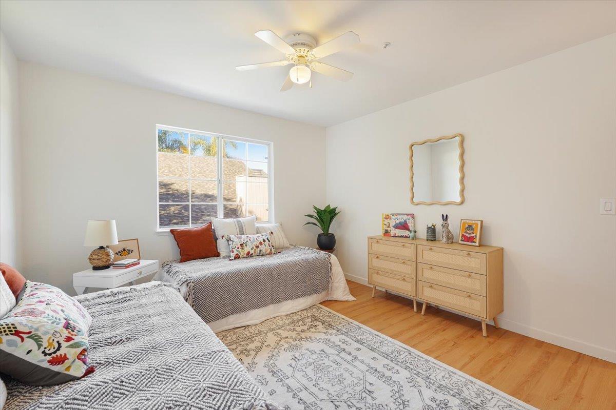 Detail Gallery Image 31 of 49 For 2200 Pelican Crst, Santa Cruz,  CA 95062 - 4 Beds | 2/1 Baths