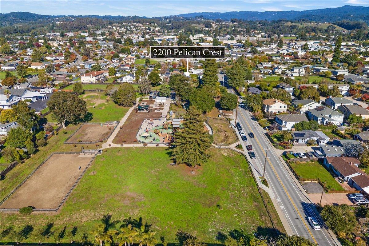 Detail Gallery Image 45 of 49 For 2200 Pelican Crst, Santa Cruz,  CA 95062 - 4 Beds | 2/1 Baths