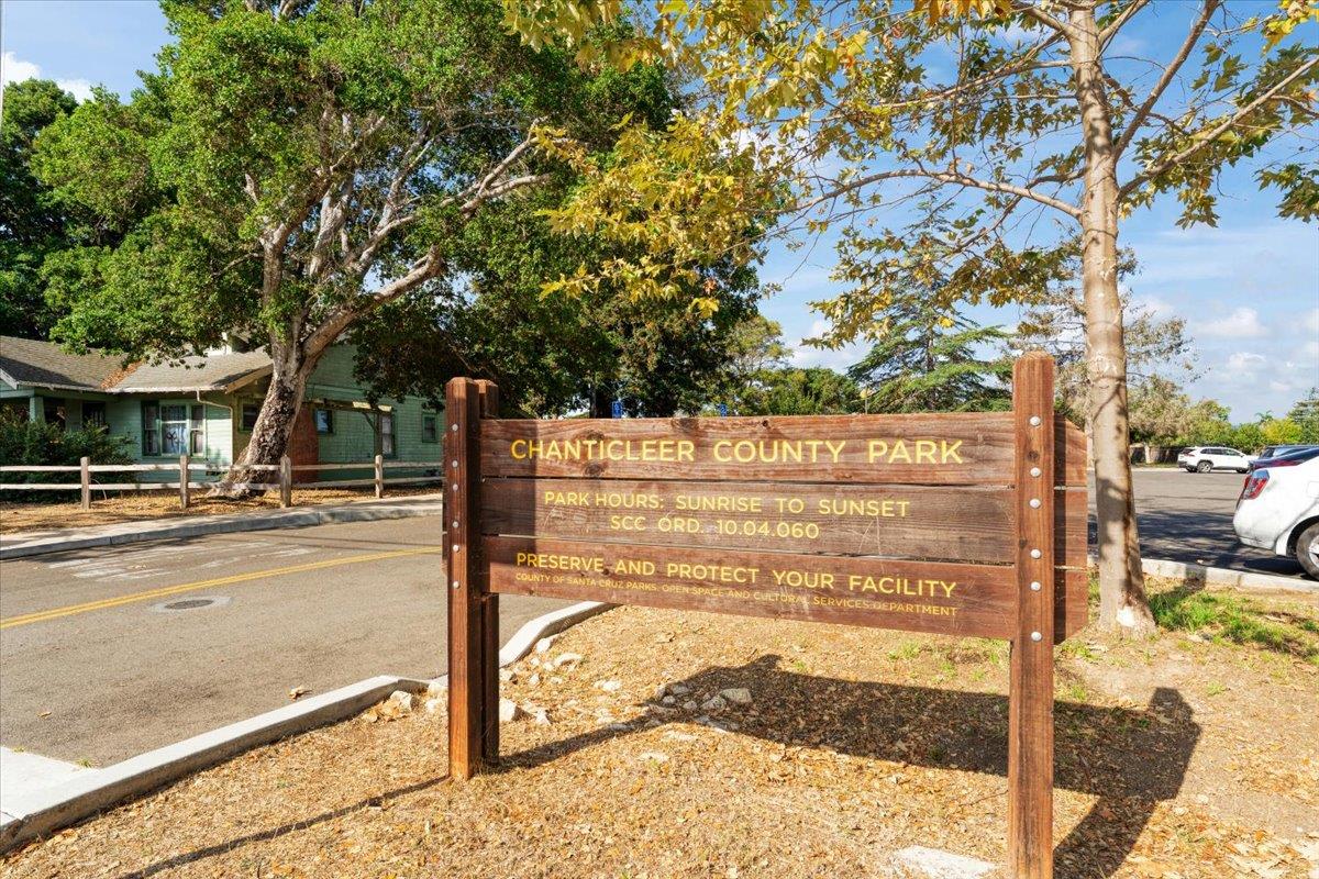 Detail Gallery Image 46 of 49 For 2200 Pelican Crst, Santa Cruz,  CA 95062 - 4 Beds | 2/1 Baths