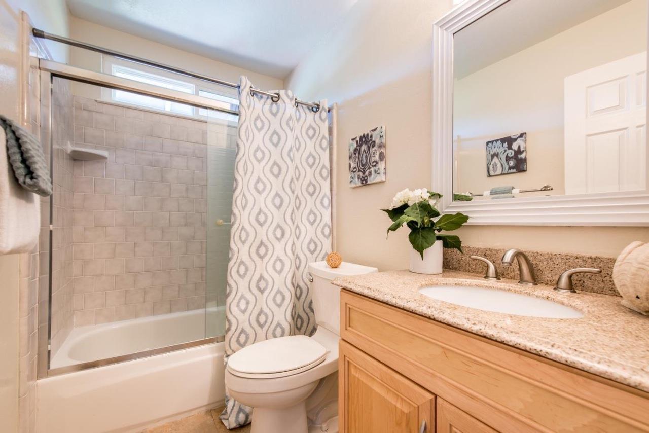 Detail Gallery Image 16 of 32 For 600 Calpella Dr, San Jose,  CA 95136 - 4 Beds | 2/1 Baths