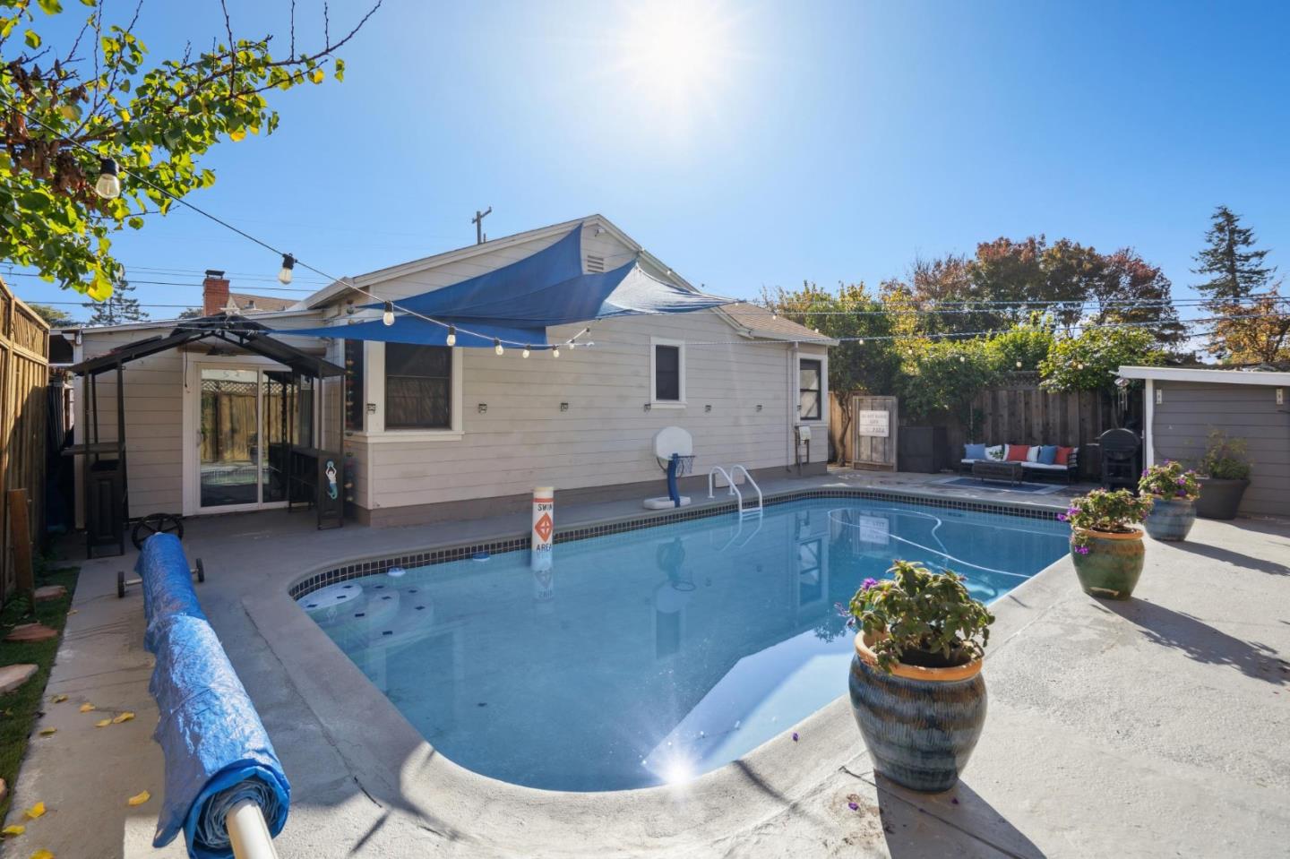 Detail Gallery Image 50 of 52 For 219 D St, Redwood City,  CA 94063 - 3 Beds | 2 Baths