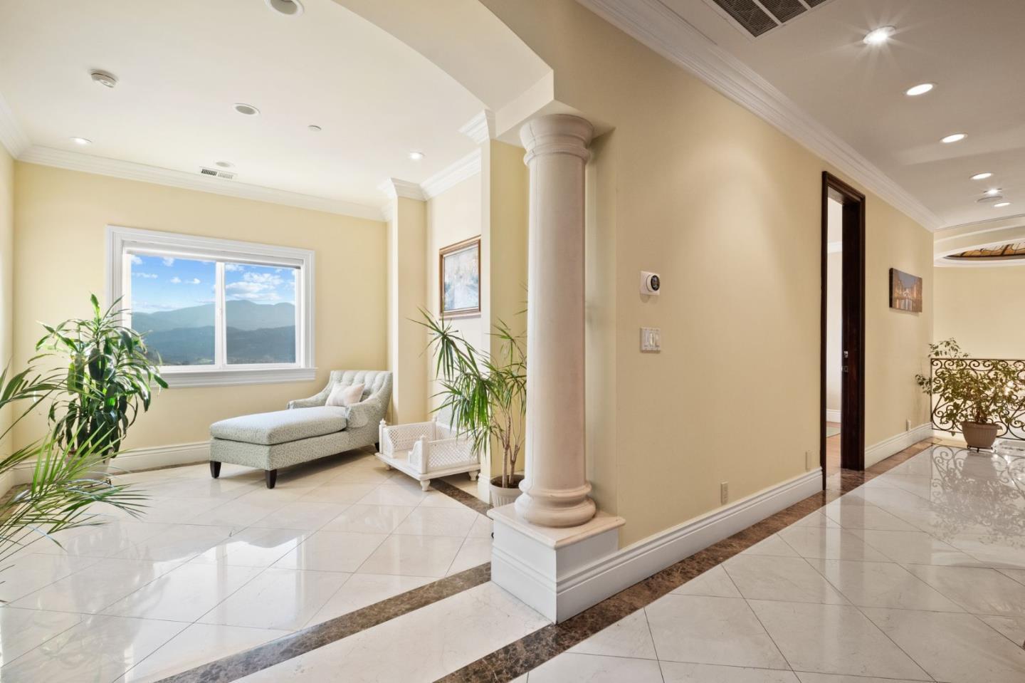 Detail Gallery Image 18 of 54 For 20750 Lost Ranch Rd, San Jose,  CA 95120 - 5 Beds | 5/2 Baths