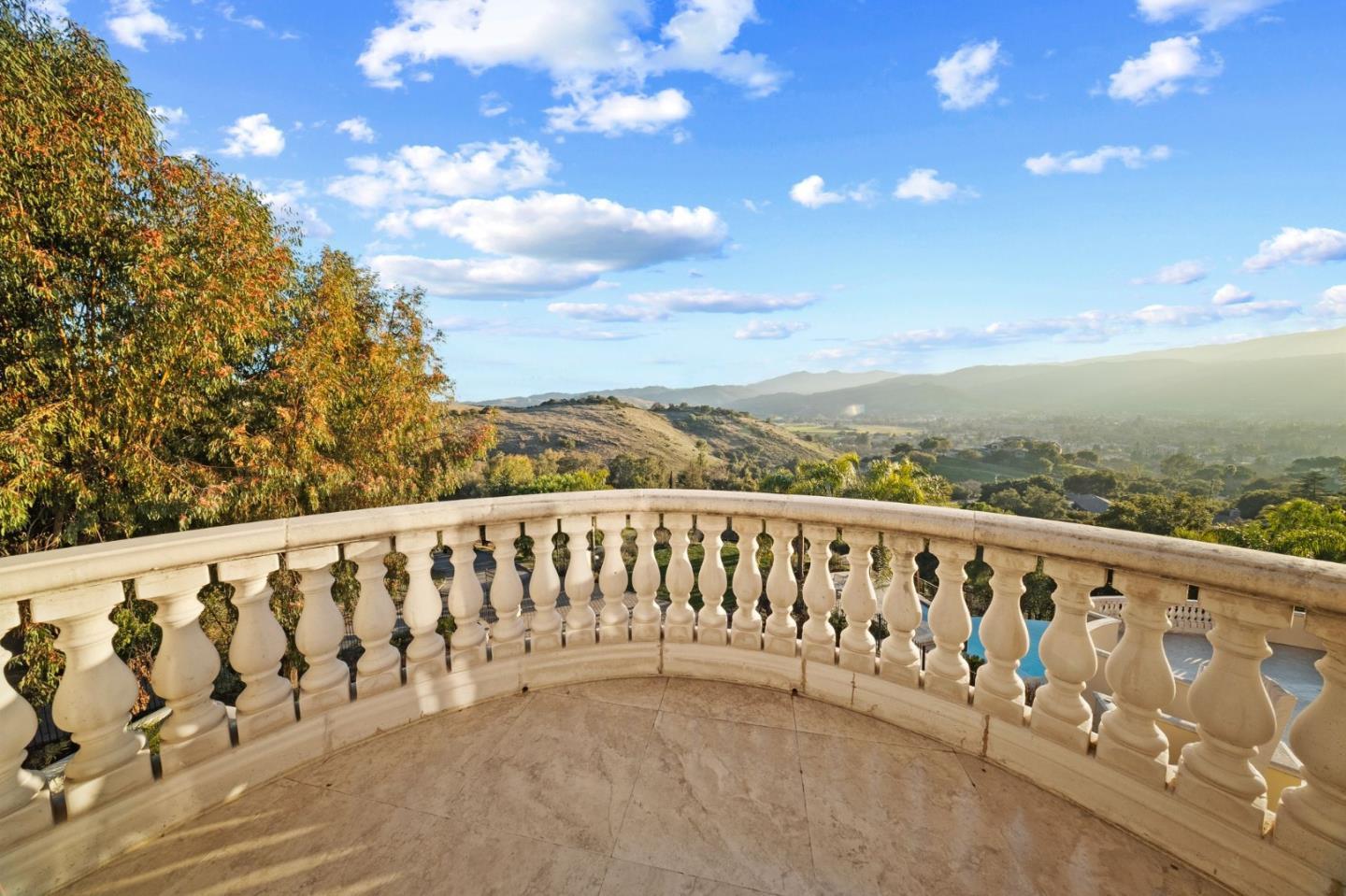 Detail Gallery Image 21 of 54 For 20750 Lost Ranch Rd, San Jose,  CA 95120 - 5 Beds | 5/2 Baths