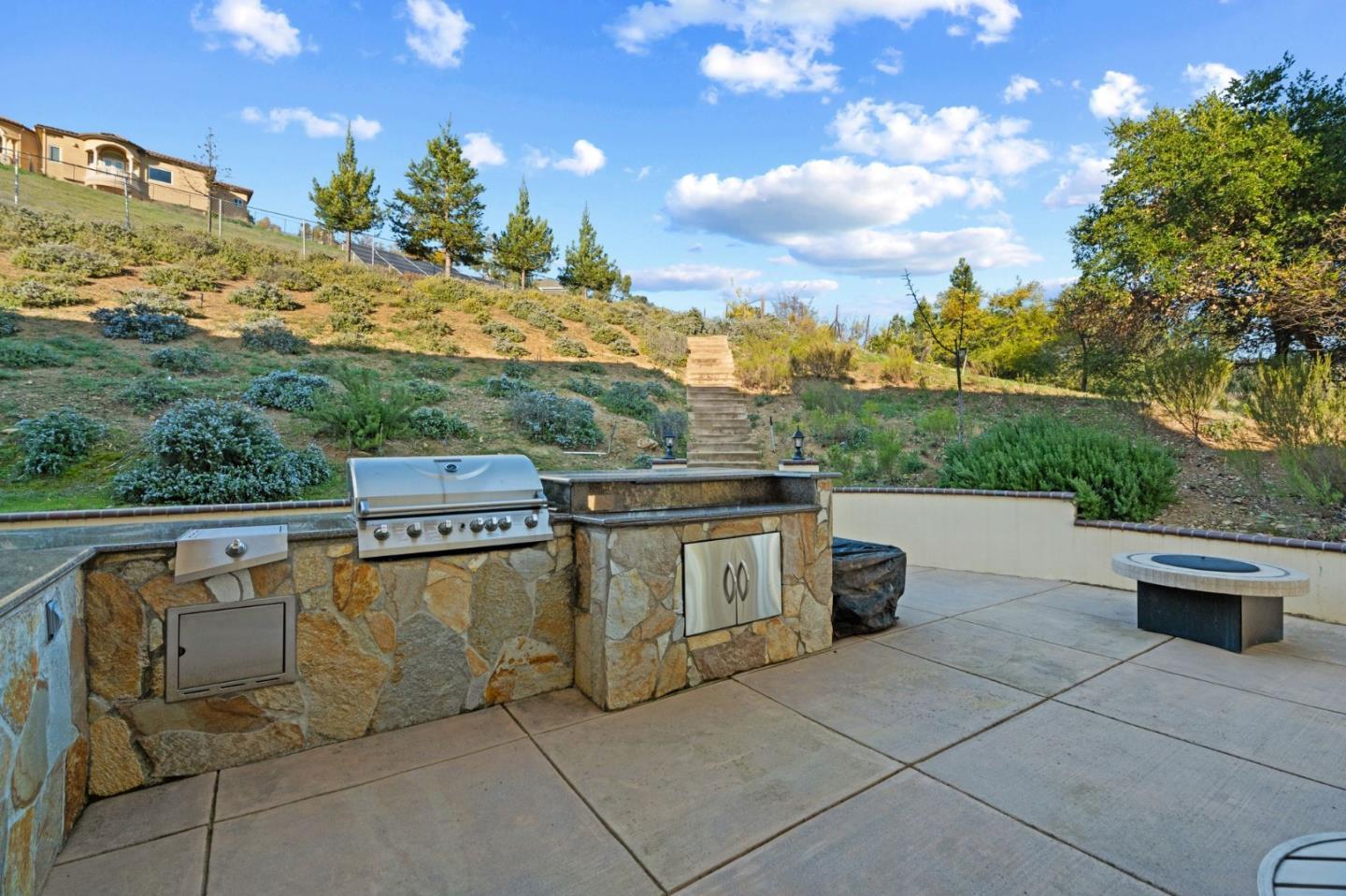 Detail Gallery Image 38 of 54 For 20750 Lost Ranch Rd, San Jose,  CA 95120 - 5 Beds | 5/2 Baths