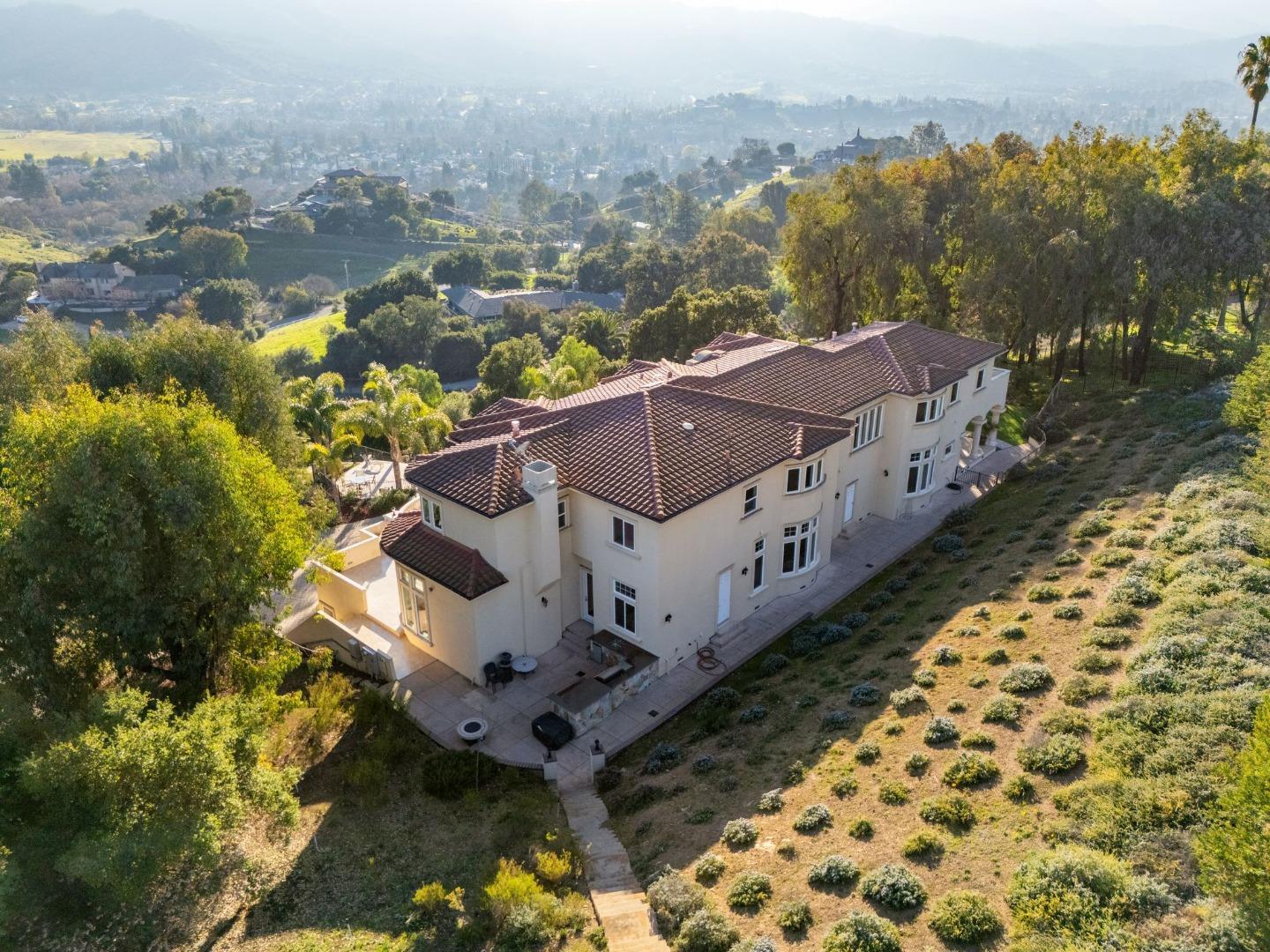 Detail Gallery Image 49 of 54 For 20750 Lost Ranch Rd, San Jose,  CA 95120 - 5 Beds | 5/2 Baths