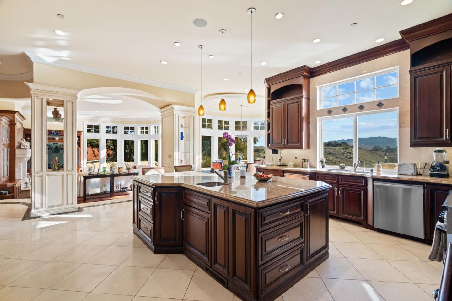 Detail Gallery Image 8 of 54 For 20750 Lost Ranch Rd, San Jose,  CA 95120 - 5 Beds | 5/2 Baths