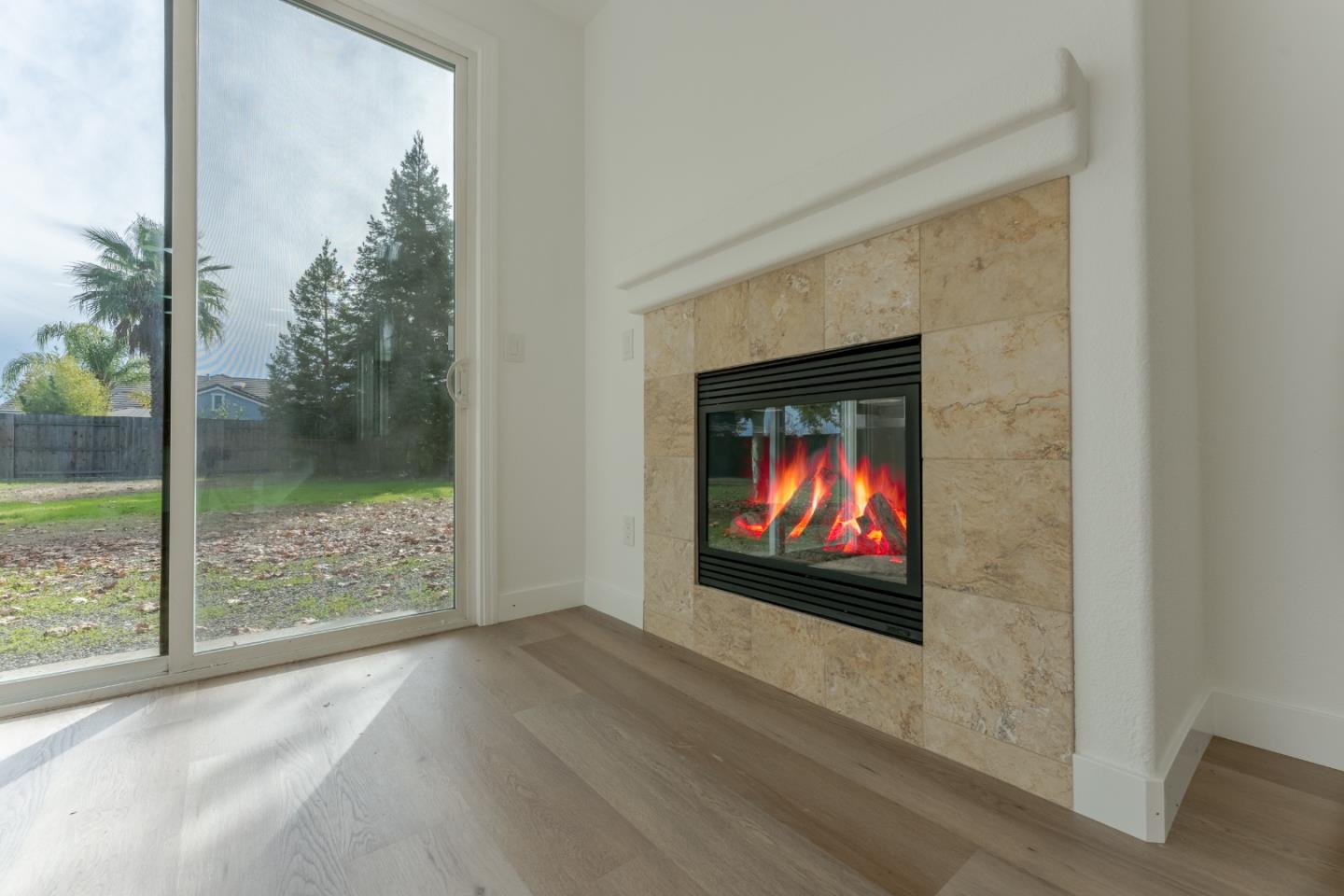 Detail Gallery Image 15 of 52 For 1078 Silver Spur Way, Plumas Lake,  CA 95961 - 3 Beds | 2 Baths