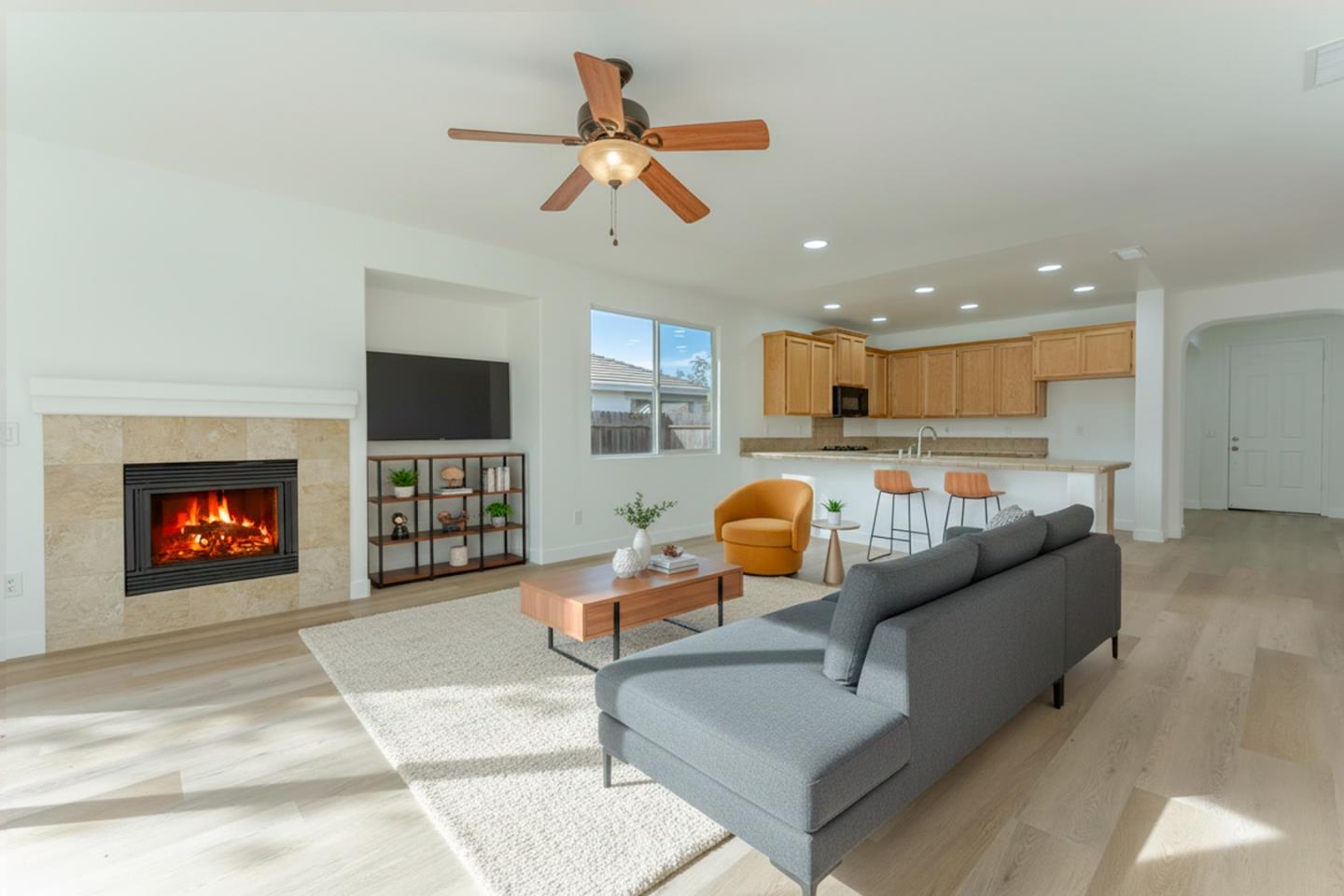 Detail Gallery Image 16 of 52 For 1078 Silver Spur Way, Plumas Lake,  CA 95961 - 3 Beds | 2 Baths