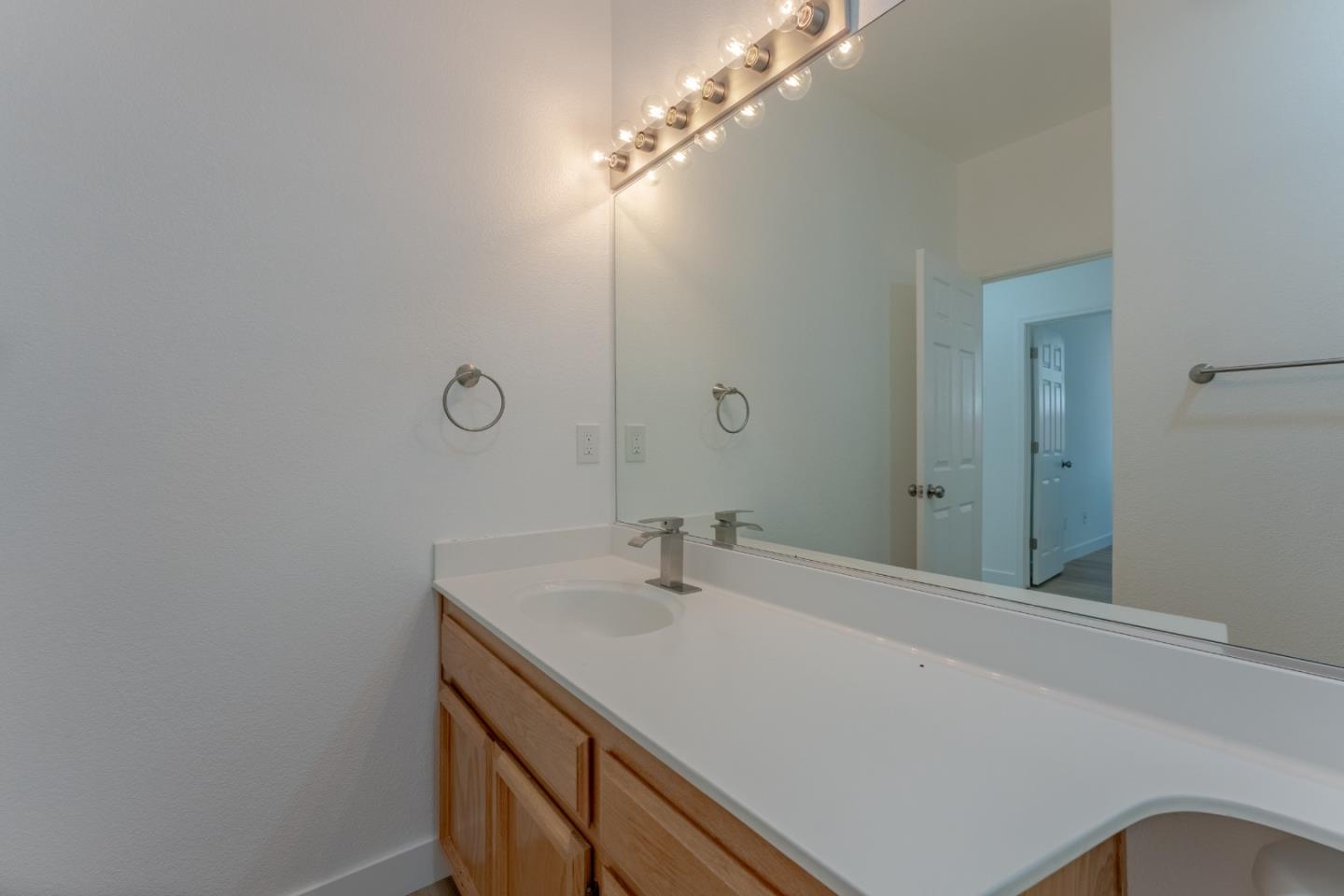 Detail Gallery Image 36 of 52 For 1078 Silver Spur Way, Plumas Lake,  CA 95961 - 3 Beds | 2 Baths