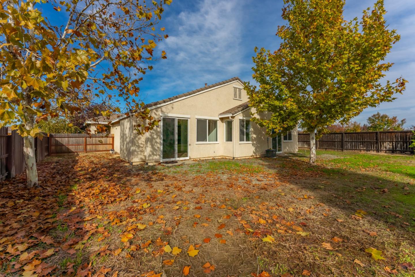 Detail Gallery Image 39 of 52 For 1078 Silver Spur Way, Plumas Lake,  CA 95961 - 3 Beds | 2 Baths