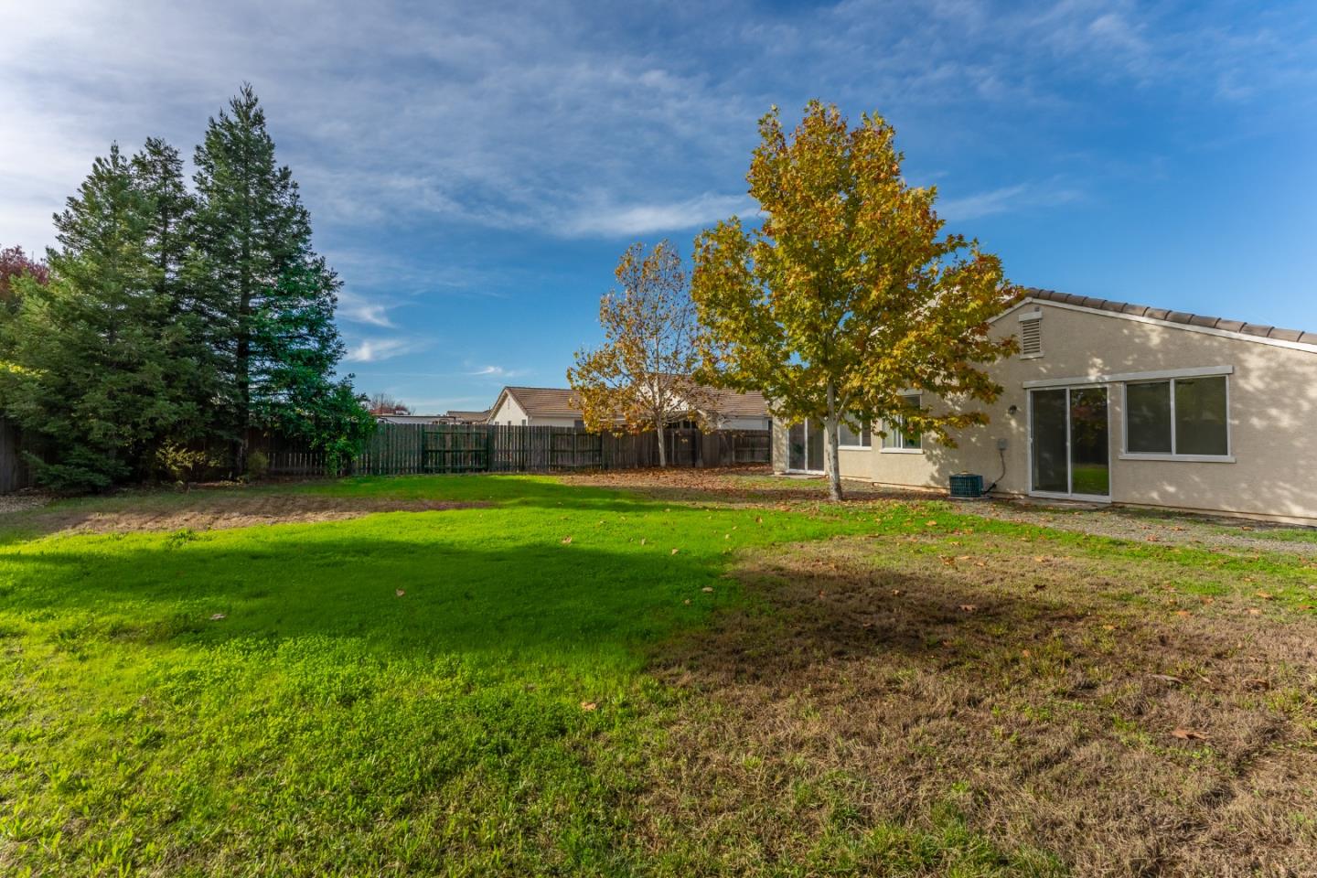 Detail Gallery Image 42 of 52 For 1078 Silver Spur Way, Plumas Lake,  CA 95961 - 3 Beds | 2 Baths