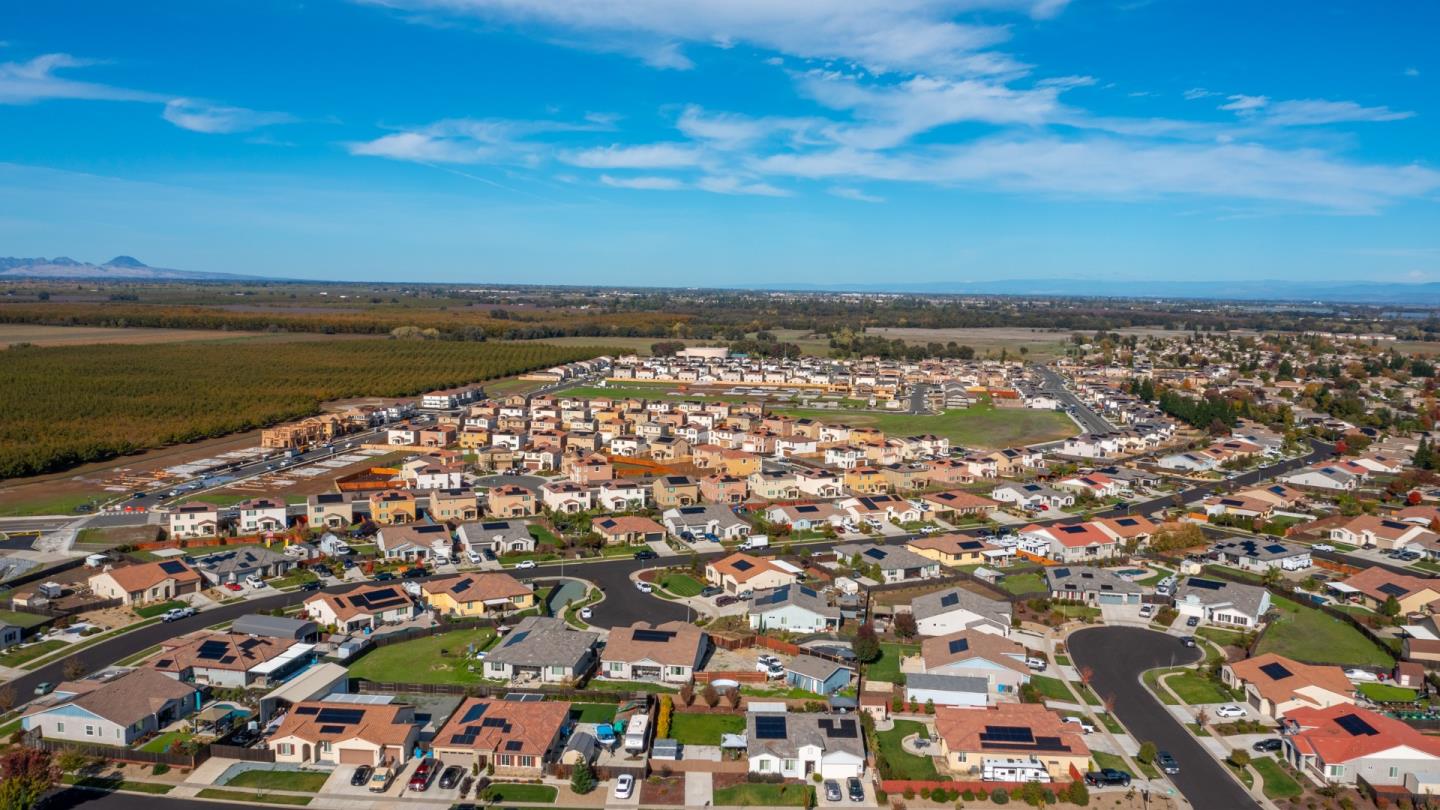 Detail Gallery Image 50 of 52 For 1078 Silver Spur Way, Plumas Lake,  CA 95961 - 3 Beds | 2 Baths