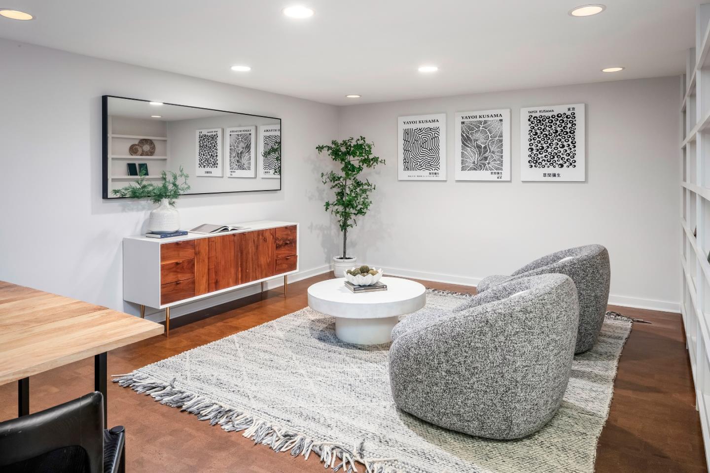 Detail Gallery Image 23 of 29 For 1224 Whitaker Way, Menlo Park,  CA 94025 - 6 Beds | 4 Baths