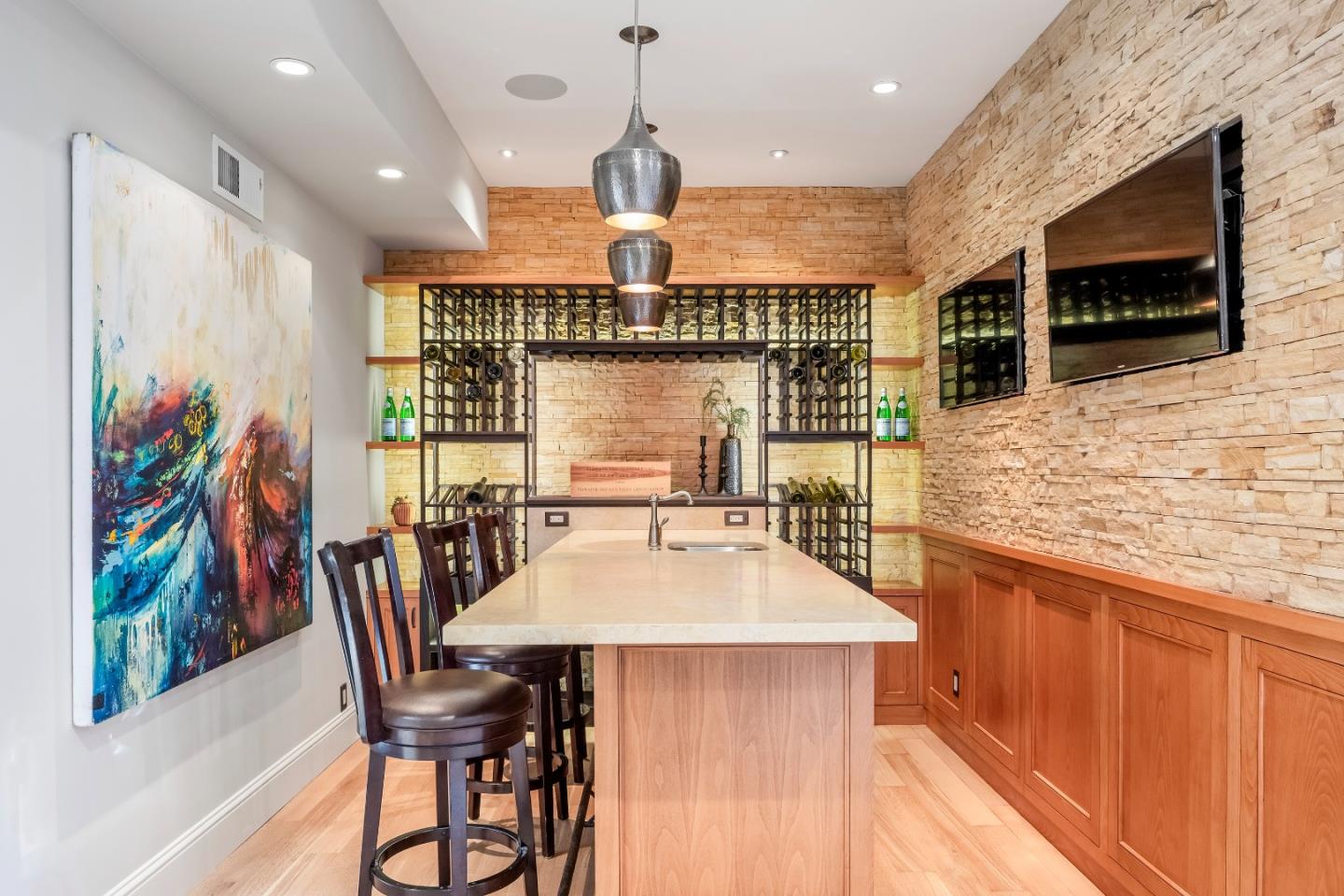 Detail Gallery Image 25 of 29 For 1224 Whitaker Way, Menlo Park,  CA 94025 - 6 Beds | 4 Baths