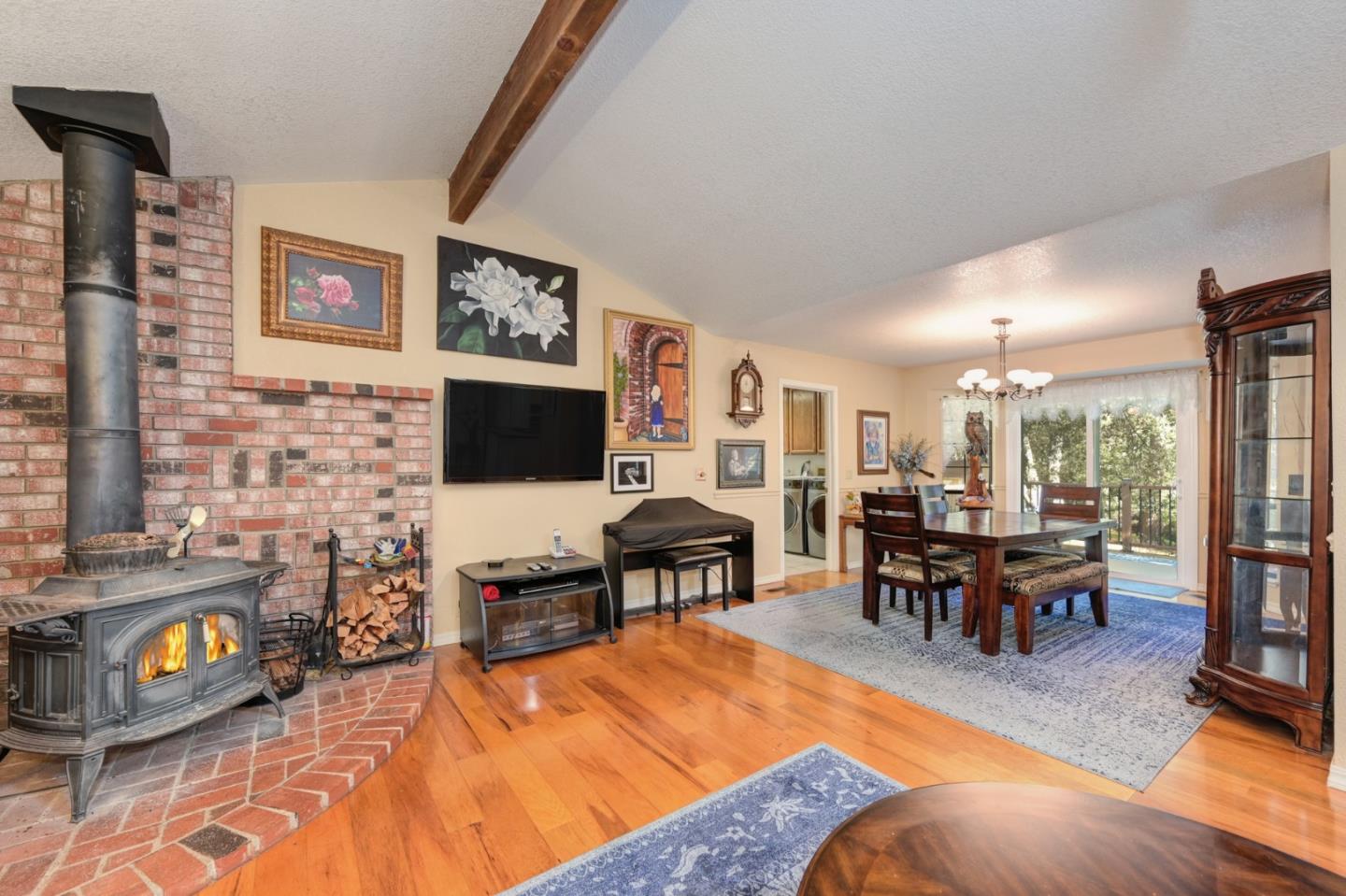 Detail Gallery Image 13 of 66 For 21335 Robin Ln, Pine Grove,  CA 95665 - 3 Beds | 2 Baths