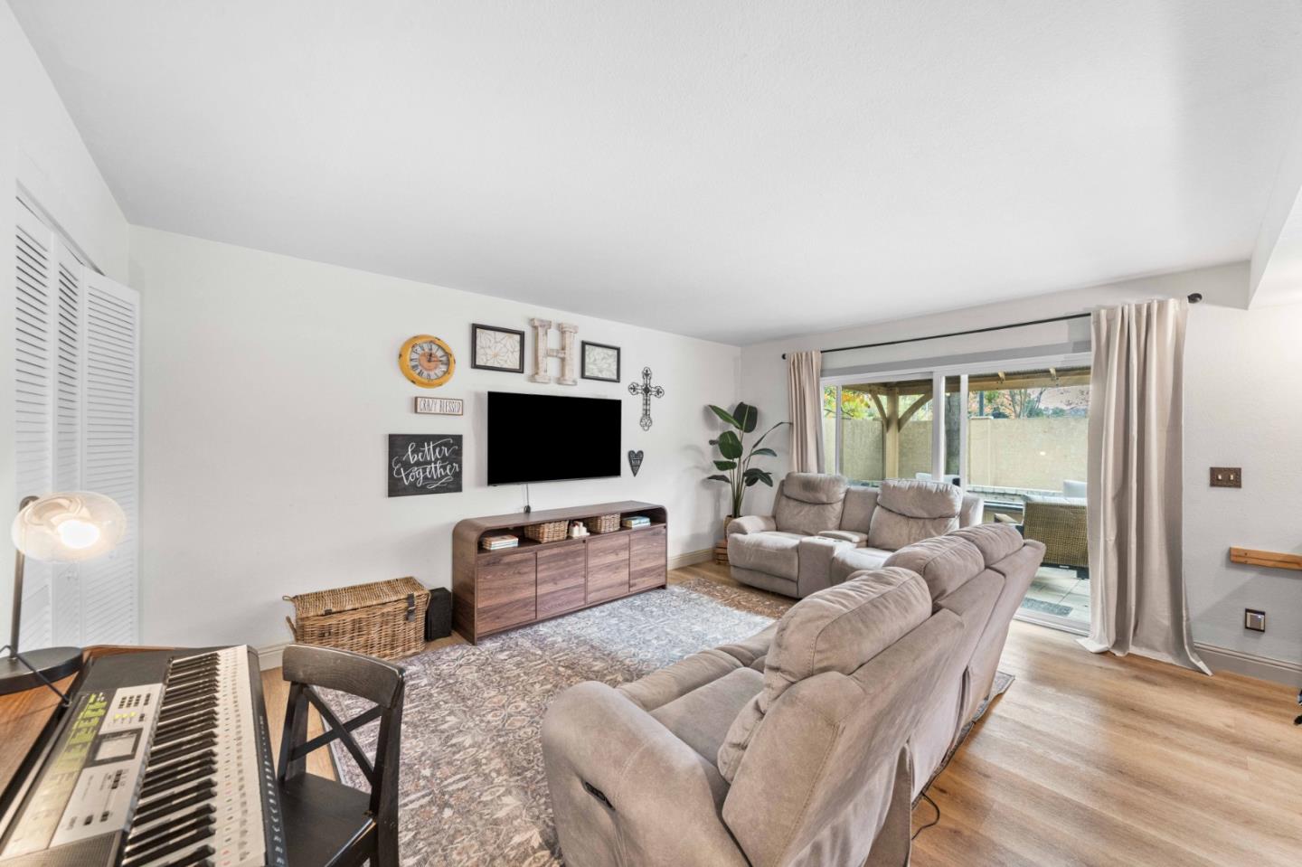 Detail Gallery Image 29 of 48 For 1830 Bayo Claros Cir, Morgan Hill,  CA 95037 - 4 Beds | 2/1 Baths