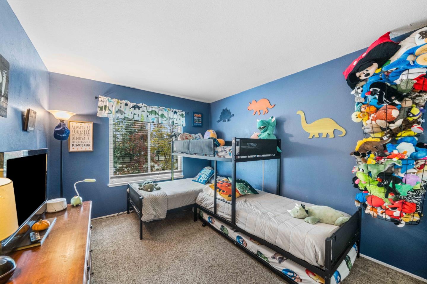 Detail Gallery Image 6 of 48 For 1830 Bayo Claros Cir, Morgan Hill,  CA 95037 - 4 Beds | 2/1 Baths