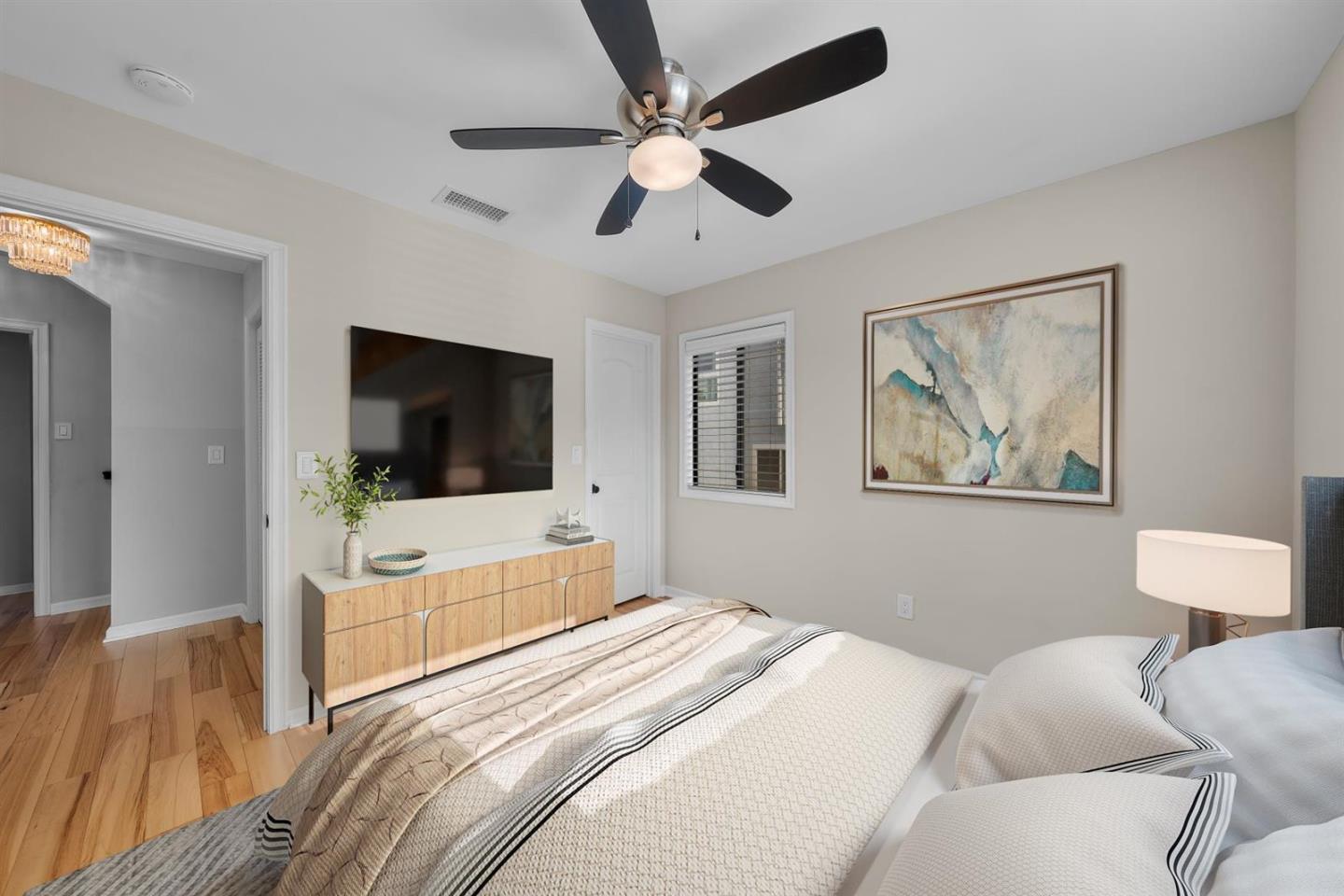 Detail Gallery Image 25 of 70 For 619 Beryl St, Redondo Beach,  CA 90277 - 4 Beds | 3 Baths