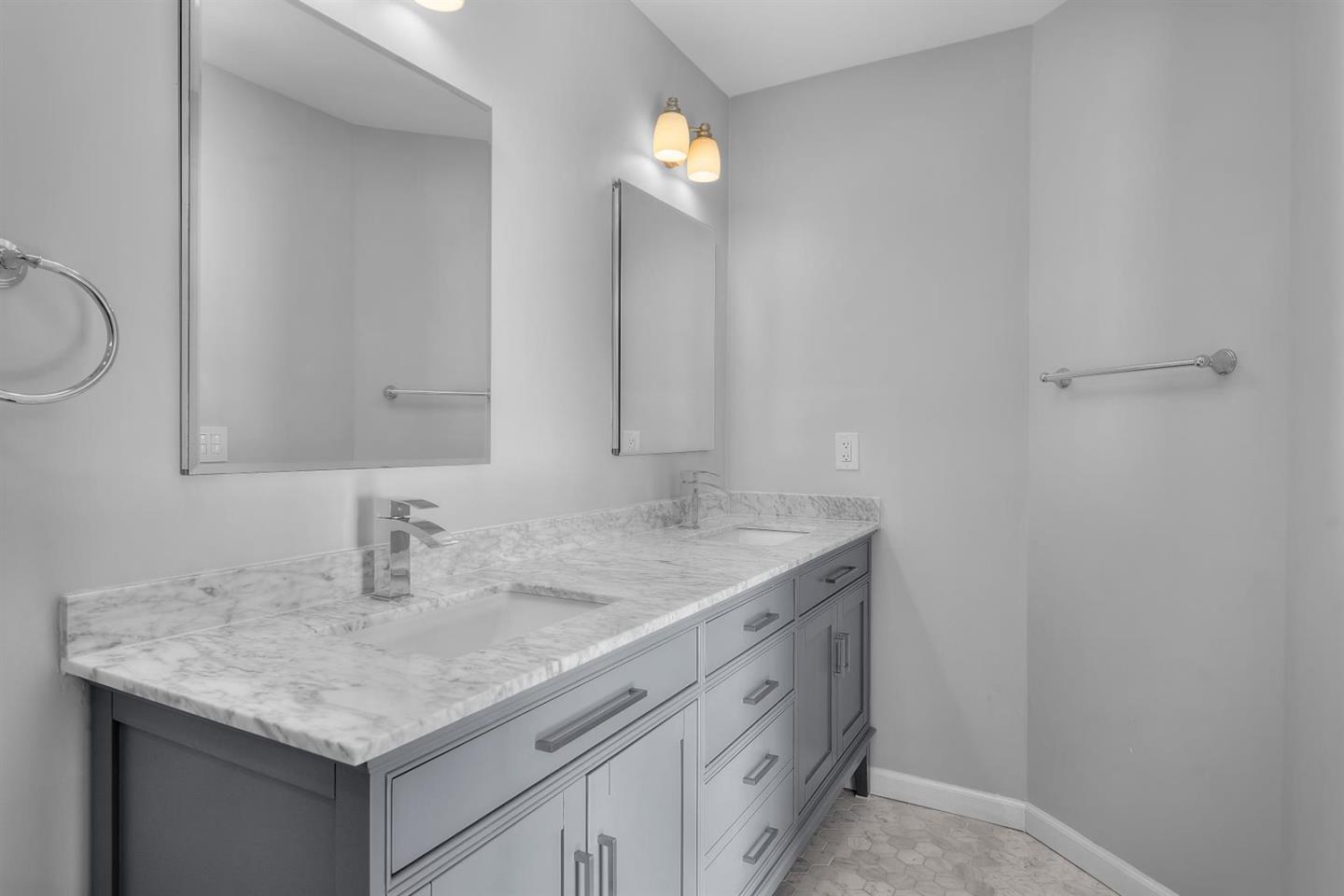 Detail Gallery Image 41 of 70 For 619 Beryl St, Redondo Beach,  CA 90277 - 4 Beds | 3 Baths