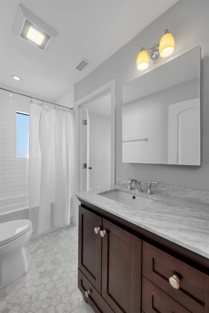 Detail Gallery Image 49 of 70 For 619 Beryl St, Redondo Beach,  CA 90277 - 4 Beds | 3 Baths