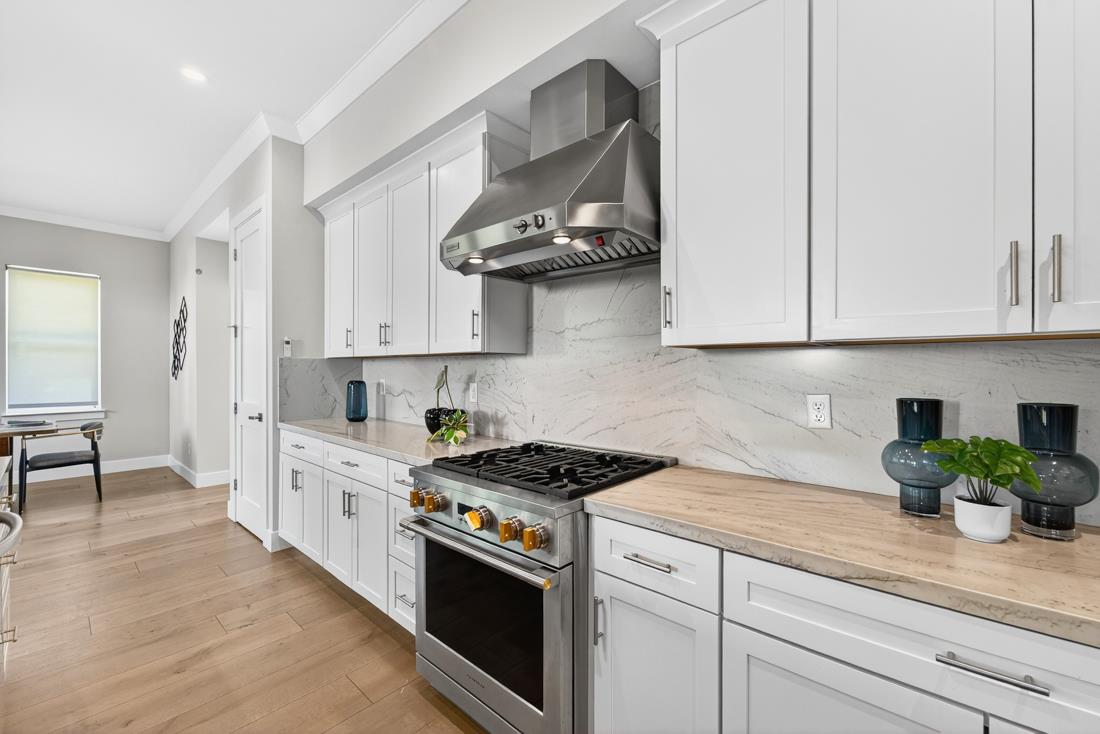 Detail Gallery Image 12 of 39 For 105 Hildebrand Dr, Los Gatos,  CA 95032 - 4 Beds | 2/1 Baths