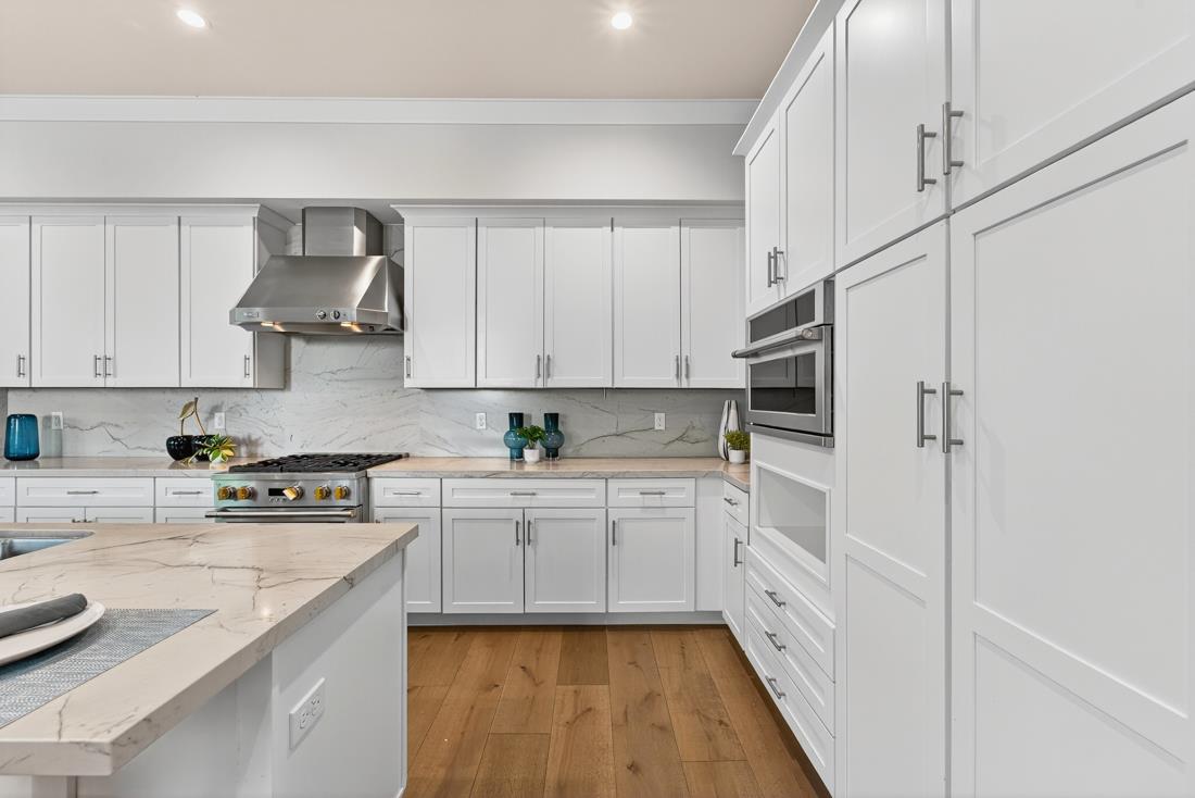 Detail Gallery Image 14 of 39 For 105 Hildebrand Dr, Los Gatos,  CA 95032 - 4 Beds | 2/1 Baths