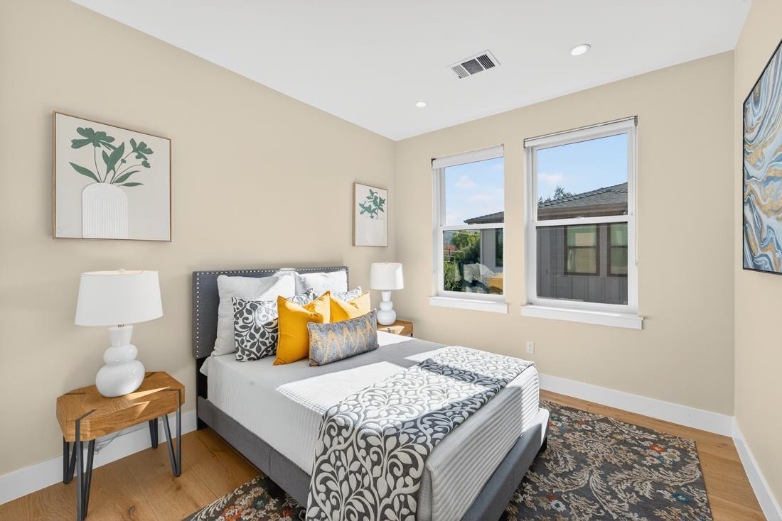 Detail Gallery Image 20 of 39 For 105 Hildebrand Dr, Los Gatos,  CA 95032 - 4 Beds | 2/1 Baths