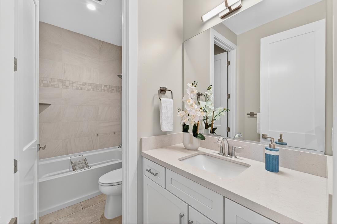 Detail Gallery Image 23 of 39 For 105 Hildebrand Dr, Los Gatos,  CA 95032 - 4 Beds | 2/1 Baths