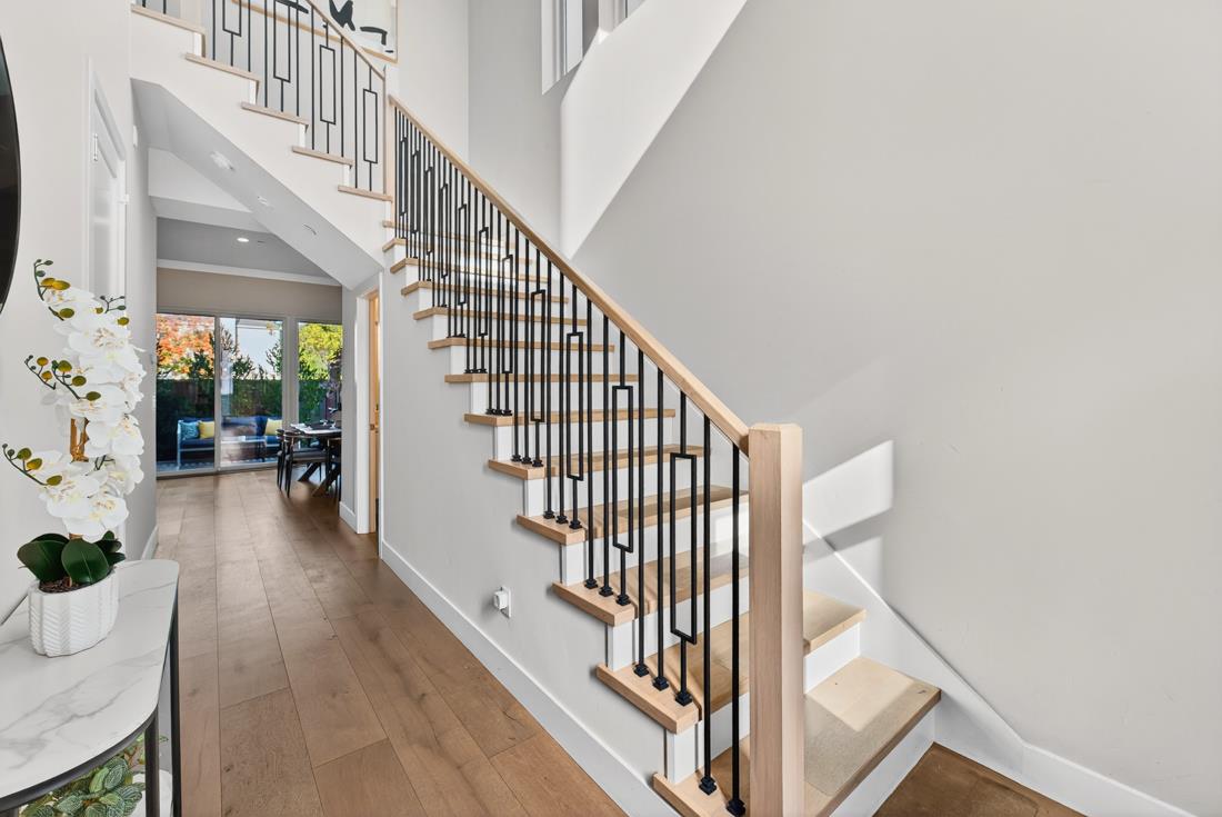 Detail Gallery Image 3 of 39 For 105 Hildebrand Dr, Los Gatos,  CA 95032 - 4 Beds | 2/1 Baths