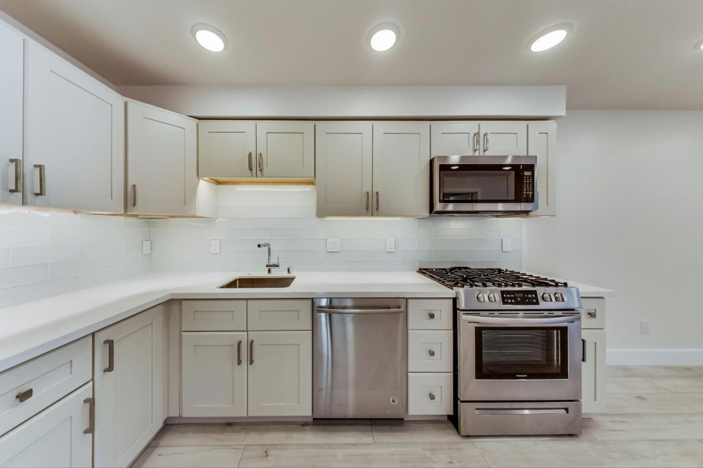 Detail Gallery Image 59 of 95 For 1454 S Van Ness Ave, San Francisco,  CA 94110 - – Beds | – Baths