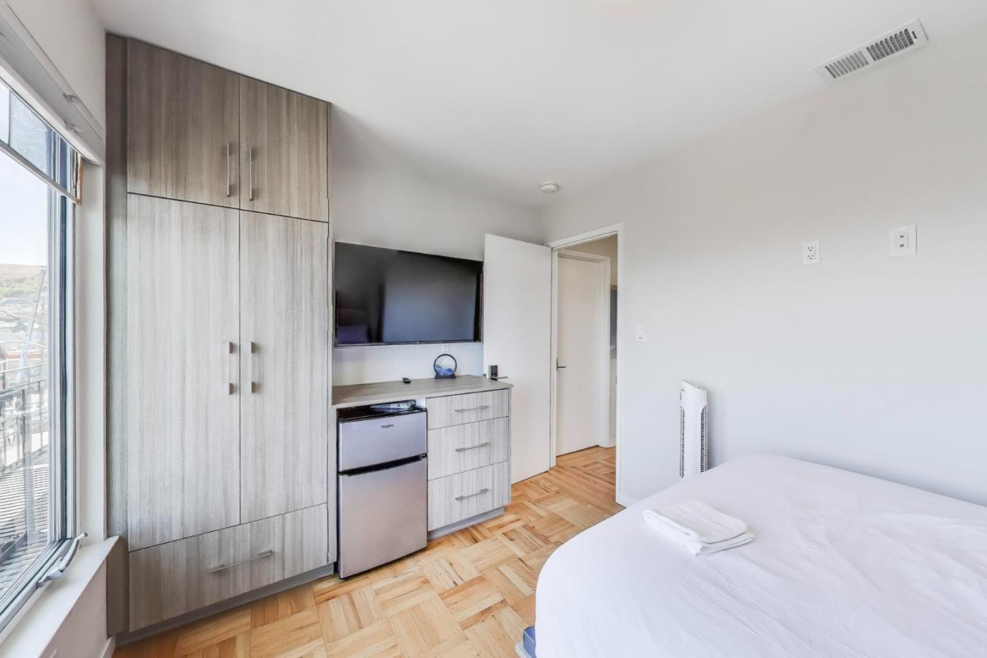 Detail Gallery Image 75 of 95 For 1454 S Van Ness Ave, San Francisco,  CA 94110 - – Beds | – Baths