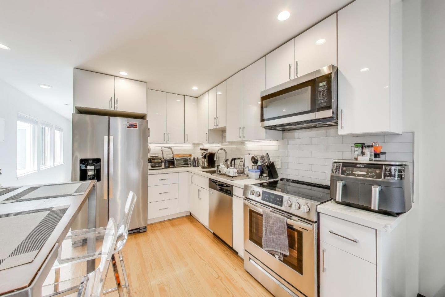 Detail Gallery Image 84 of 95 For 1454 S Van Ness Ave, San Francisco,  CA 94110 - – Beds | – Baths