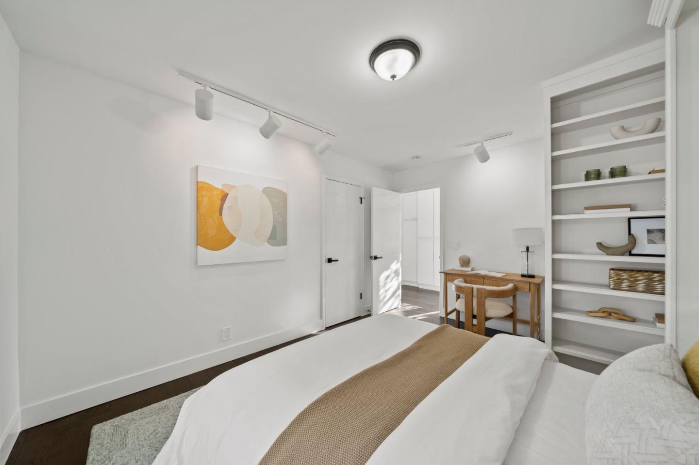 Detail Gallery Image 21 of 38 For 108 Durham St, Menlo Park,  CA 94025 - 3 Beds | 2 Baths