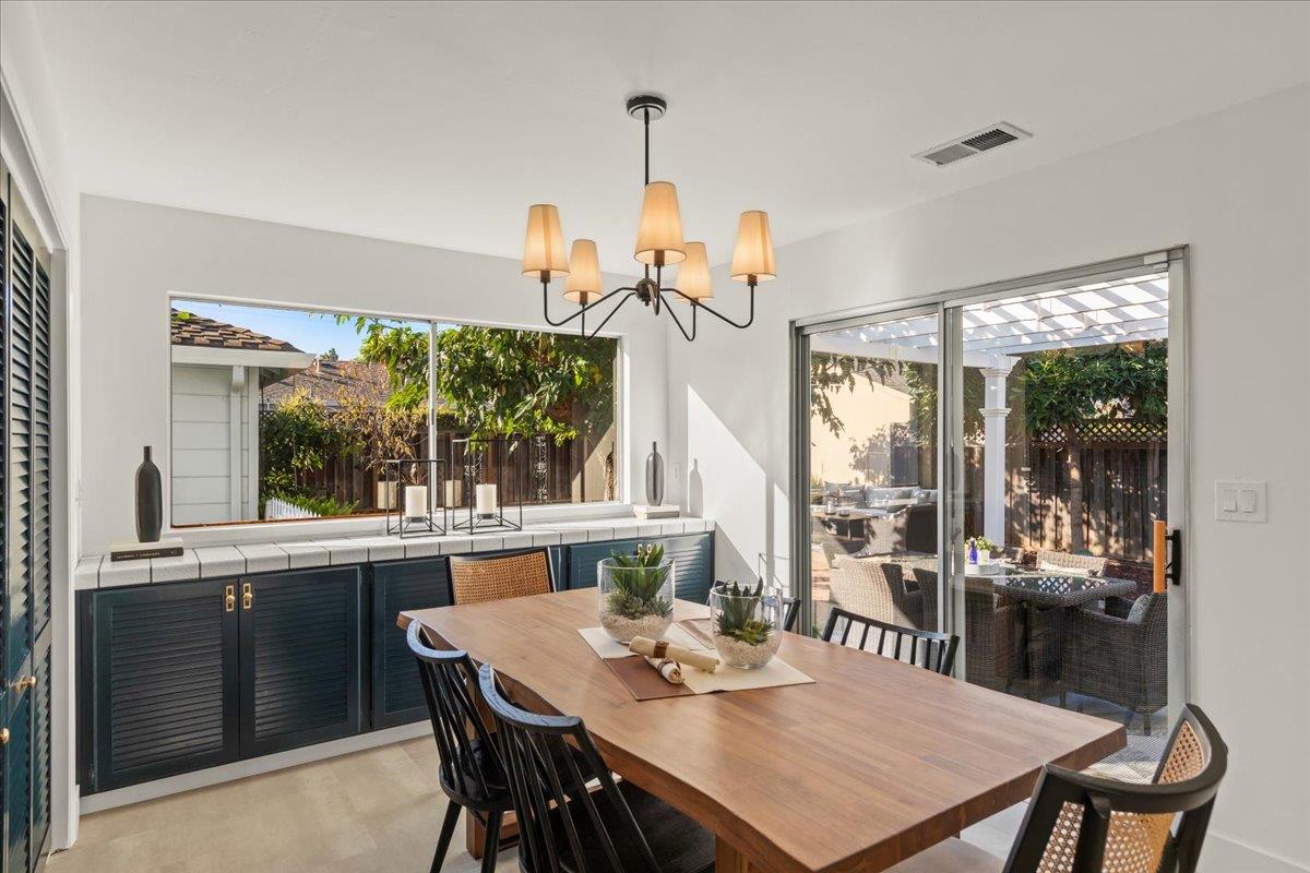 Detail Gallery Image 12 of 23 For 785 Sherman Oaks Dr, San Jose,  CA 95128 - 3 Beds | 1 Baths