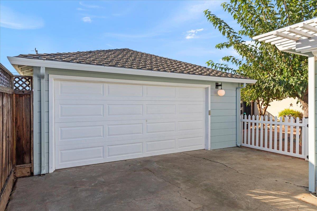 Detail Gallery Image 21 of 23 For 785 Sherman Oaks Dr, San Jose,  CA 95128 - 3 Beds | 1 Baths