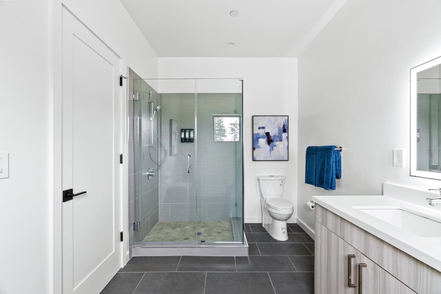 Detail Gallery Image 22 of 33 For 916 Woodside Rd, Redwood City,  CA 94061 - 2 Beds | 3 Baths