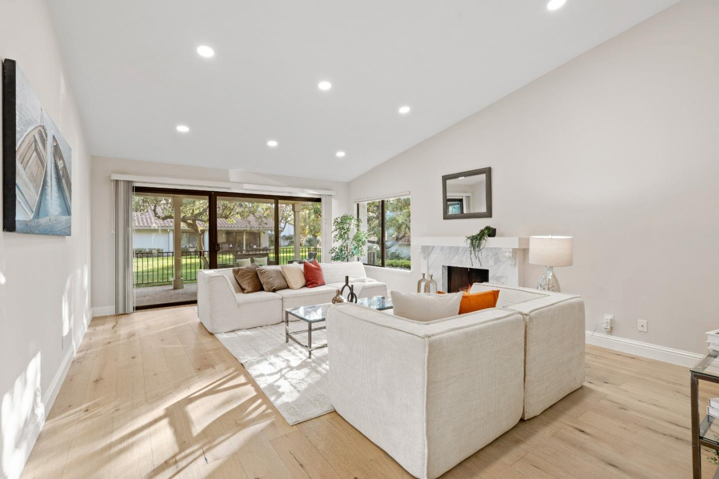 Detail Gallery Image 6 of 29 For 8100 Cabernet, San Jose,  CA 95137 - 3 Beds | 2 Baths