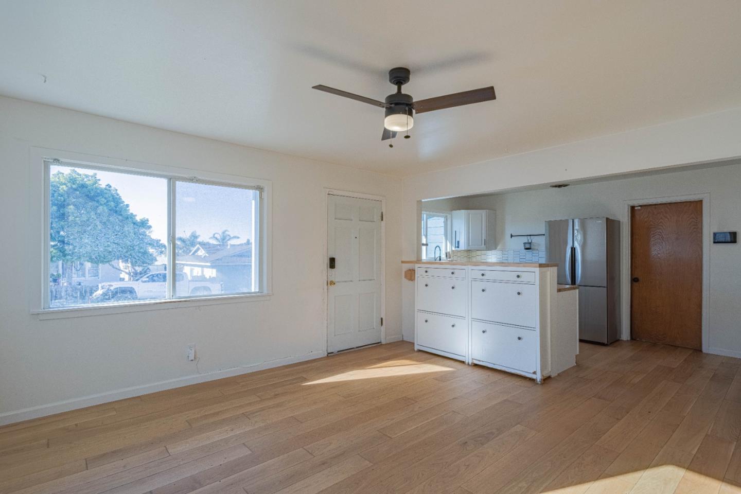 Detail Gallery Image 6 of 22 For 1740 Judson St, Seaside,  CA 93955 - 3 Beds | 1 Baths