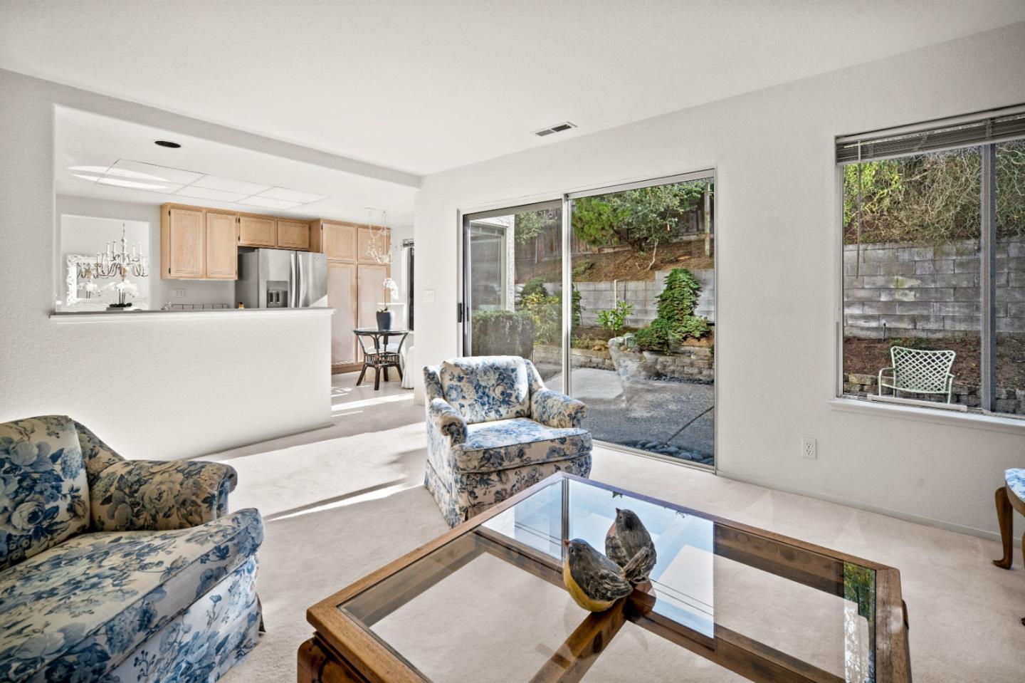 Detail Gallery Image 13 of 33 For 3218 Tallmon St, Marina,  CA 93933 - 4 Beds | 3 Baths