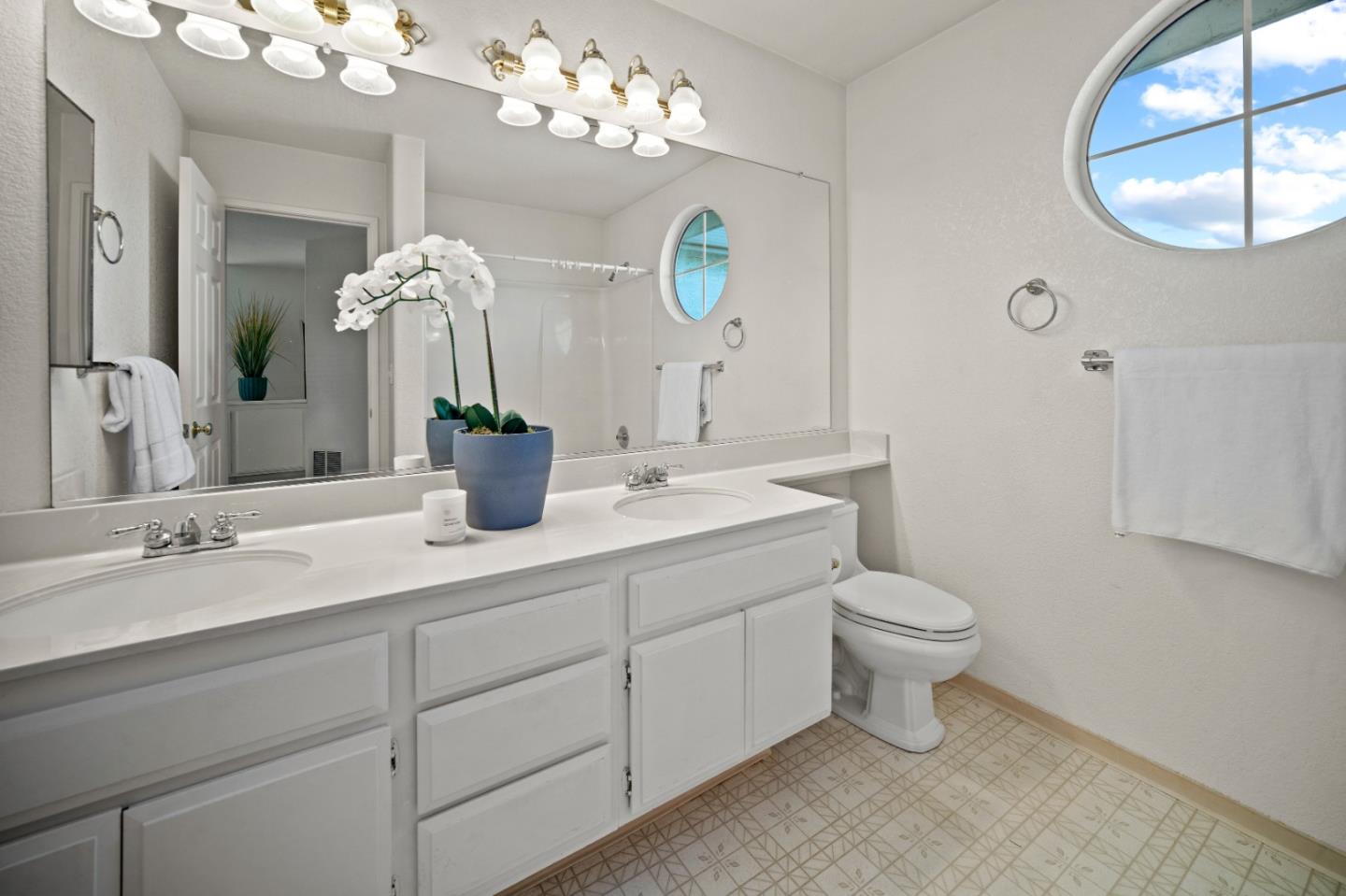 Detail Gallery Image 23 of 33 For 3218 Tallmon St, Marina,  CA 93933 - 4 Beds | 3 Baths