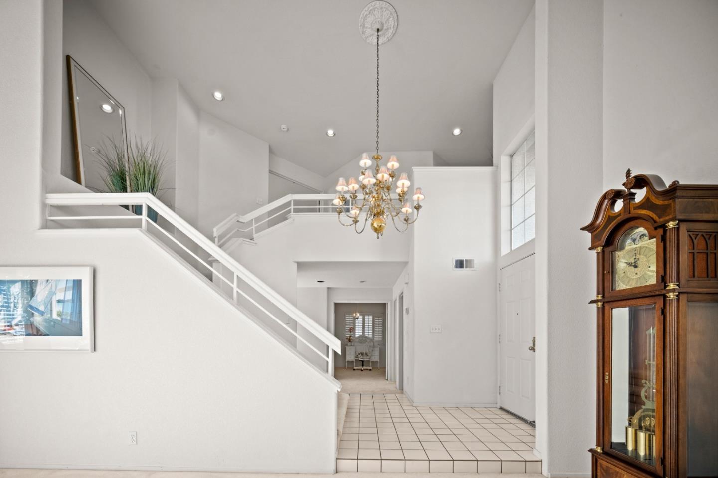 Detail Gallery Image 3 of 33 For 3218 Tallmon St, Marina,  CA 93933 - 4 Beds | 3 Baths