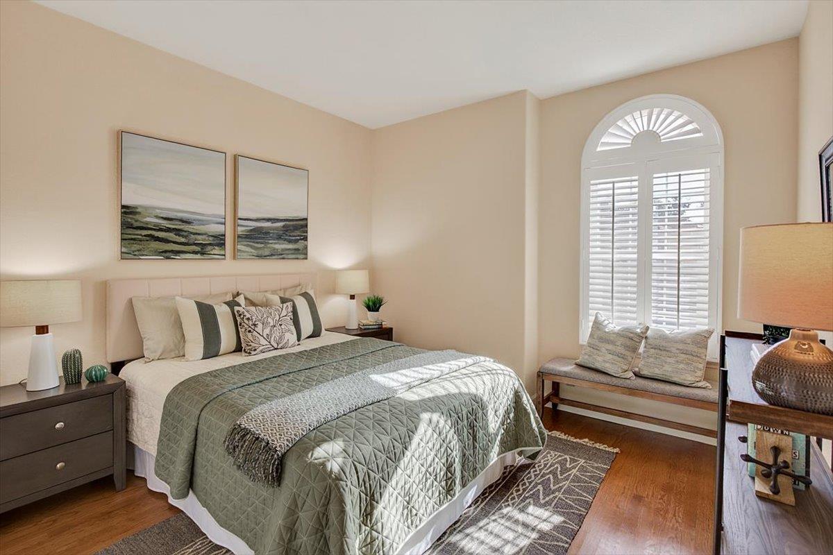 Detail Gallery Image 24 of 49 For 1190 Maria Privada, Mountain View,  CA 94040 - 4 Beds | 2/1 Baths